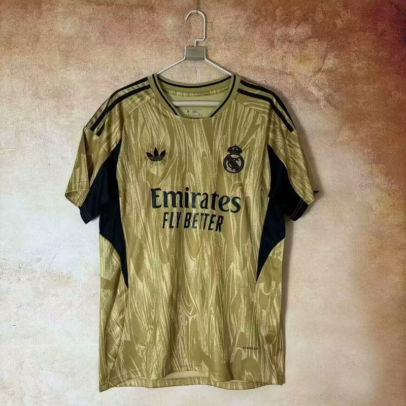 25-26 Real Madrid gold special jersey