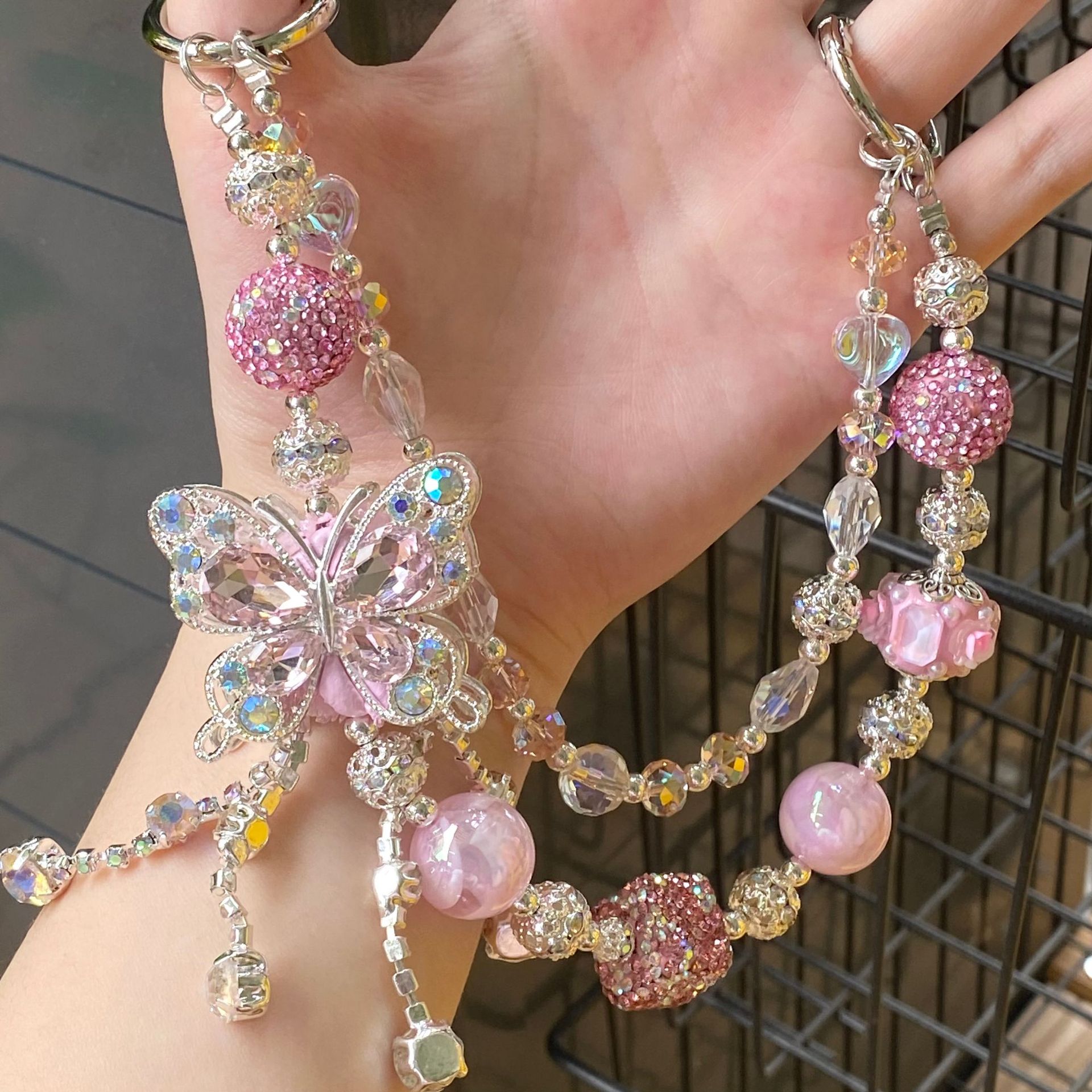 BoBo-beads(Free shipping for orders over $50)   If you have any questions pllease add them Whatsapp:+8613588360955