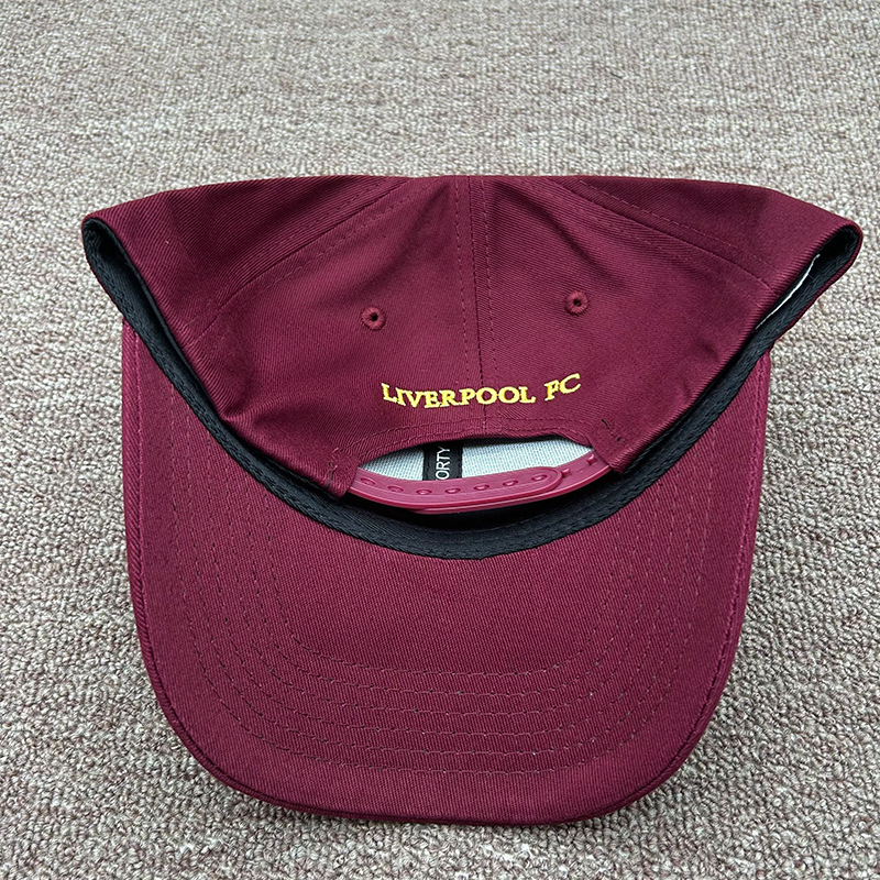 47brand Football Team Liverpool Baseball Cap Trendy Brand Unisex Versatile Curved Brim Duckbill Cap