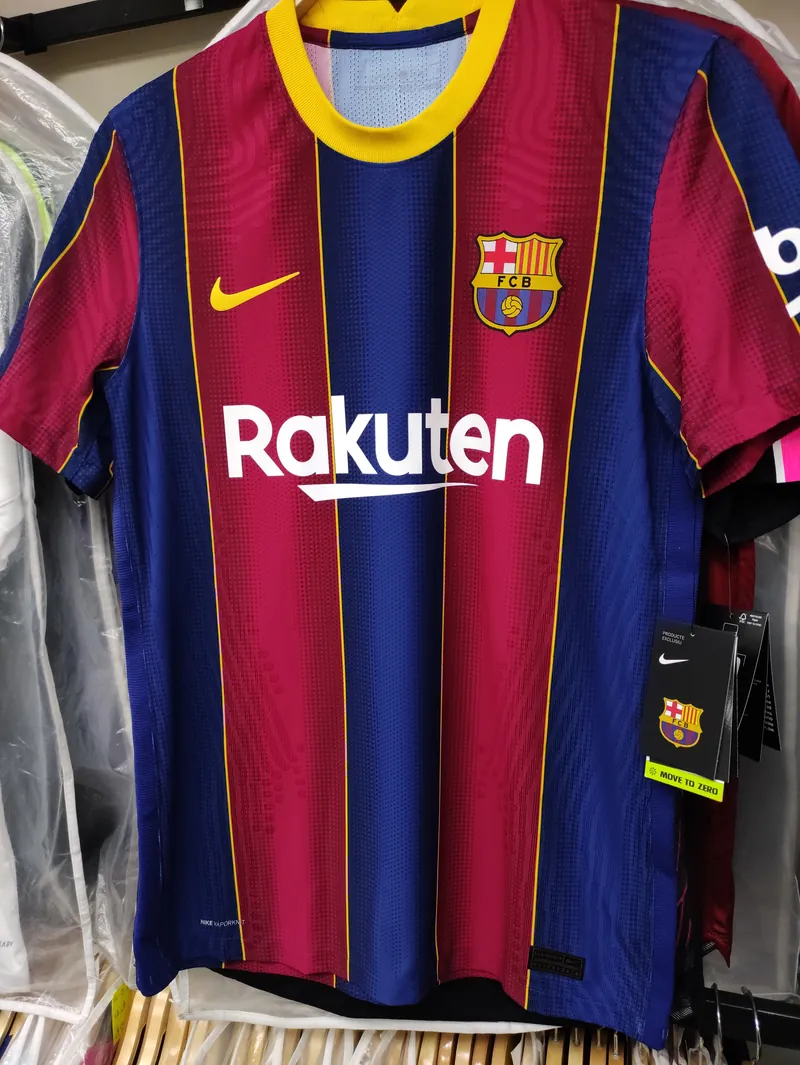 20-21 season Barcelona home jersey Messi