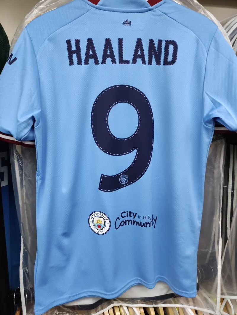 22-23 season Manchester City home Haaland jersey