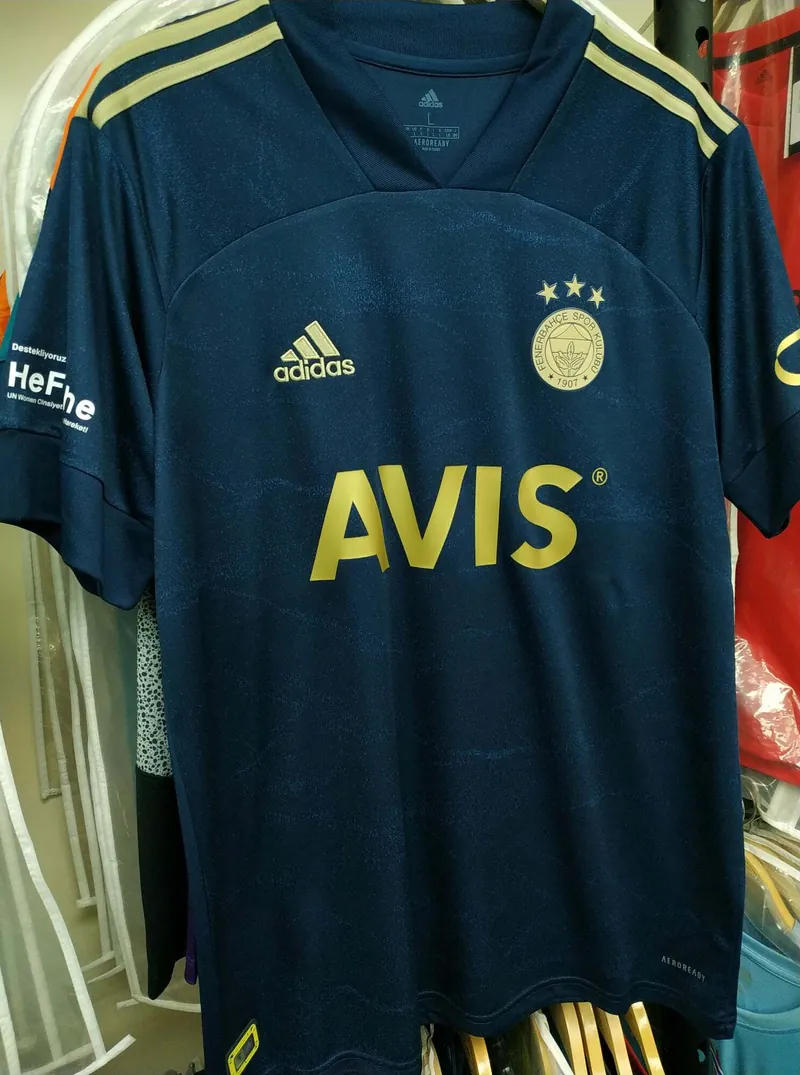 20-21 season Fenerbahce S.K. Ozil away jersey