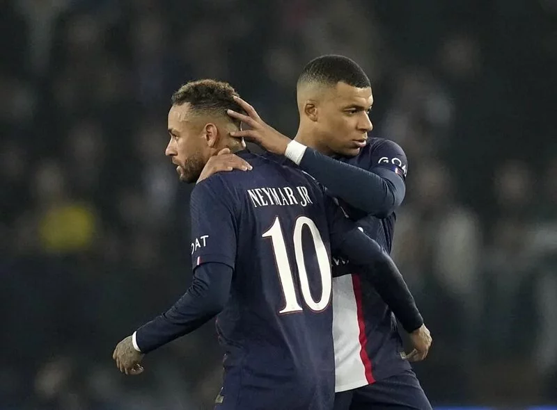 22-23 Paris Saint-Germain home Messi jersey