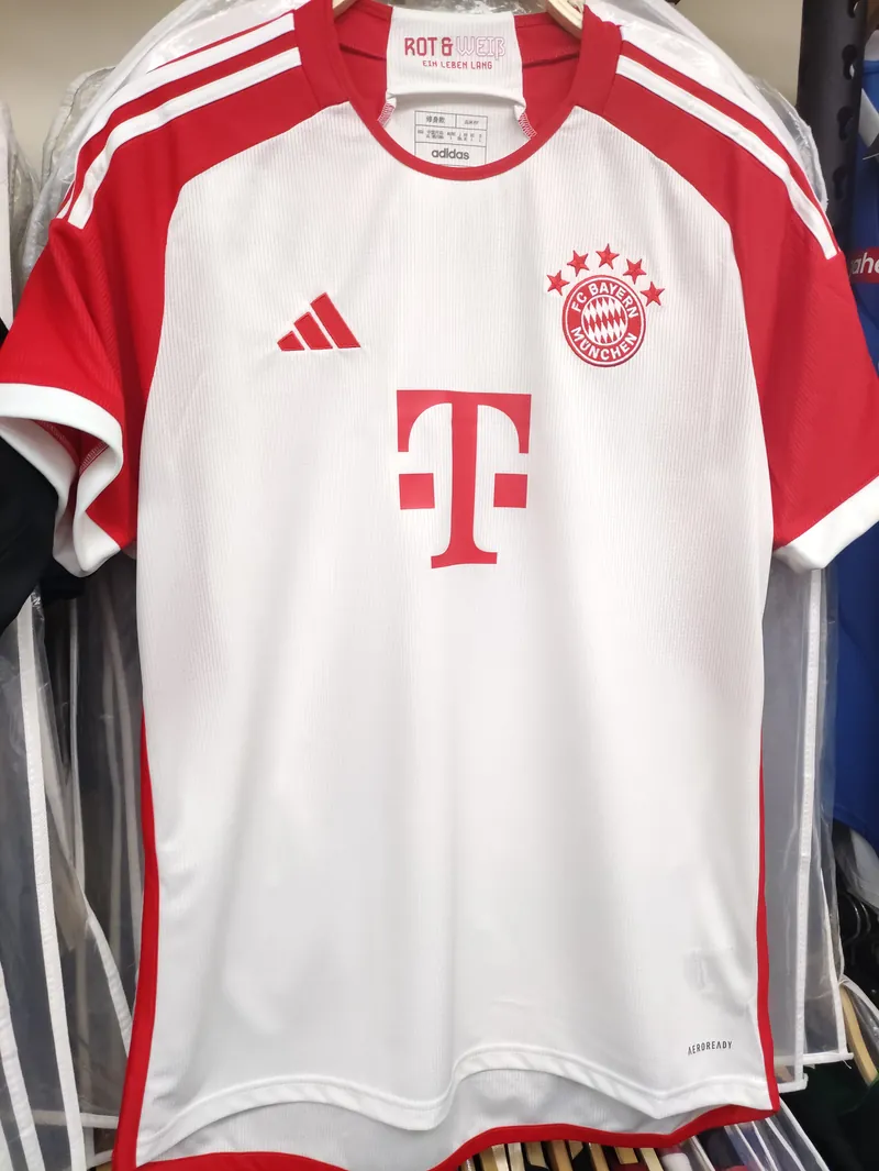 23-24 season Bayern Munich home Kane jersey