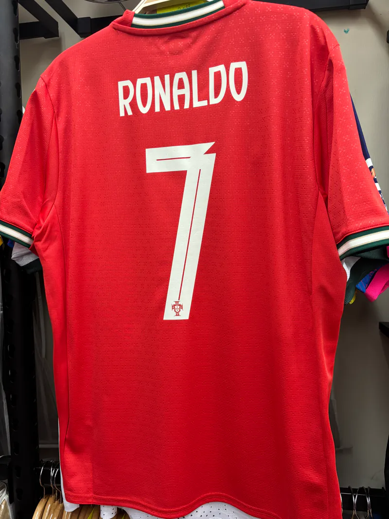 The 2025 Portugal national team Cristiano Ronaldo home fan version jersey features Ronaldo