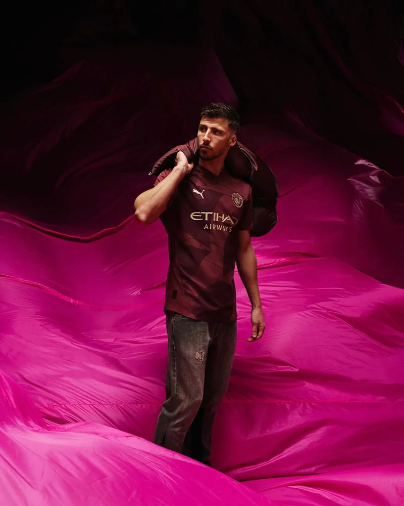 24-25 season Manchester City second away Haaland jersey