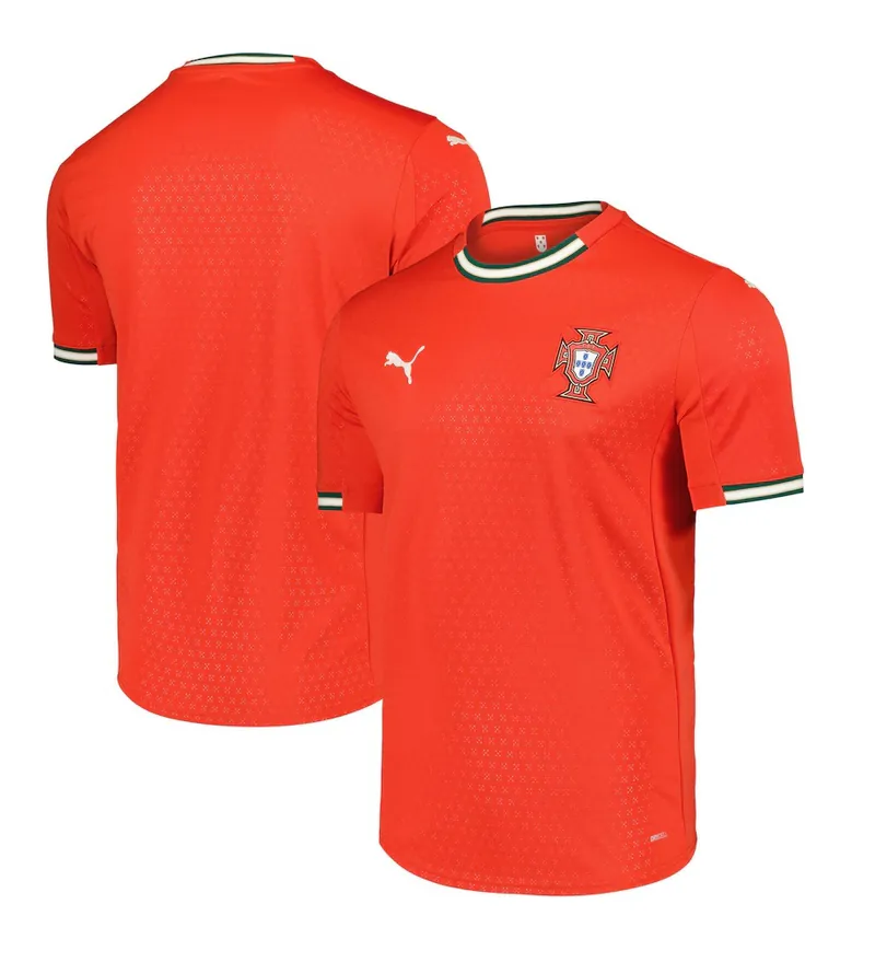 The 2025 Portugal national team Cristiano Ronaldo home fan version jersey features Ronaldo