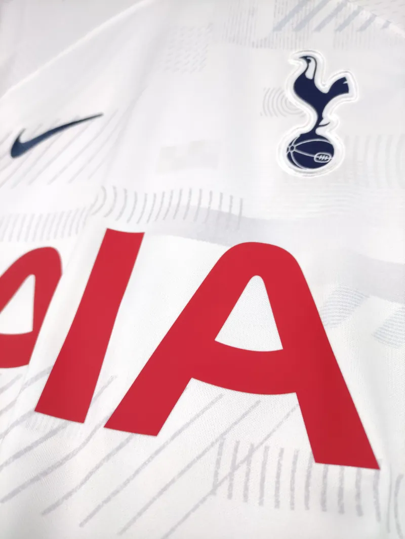 23-24 Tottenham Hotspurs Home Stadium Jersey