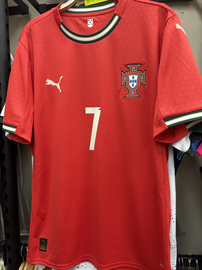 The 2025 Portugal national team Cristiano Ronaldo home fan version jersey features Ronaldo