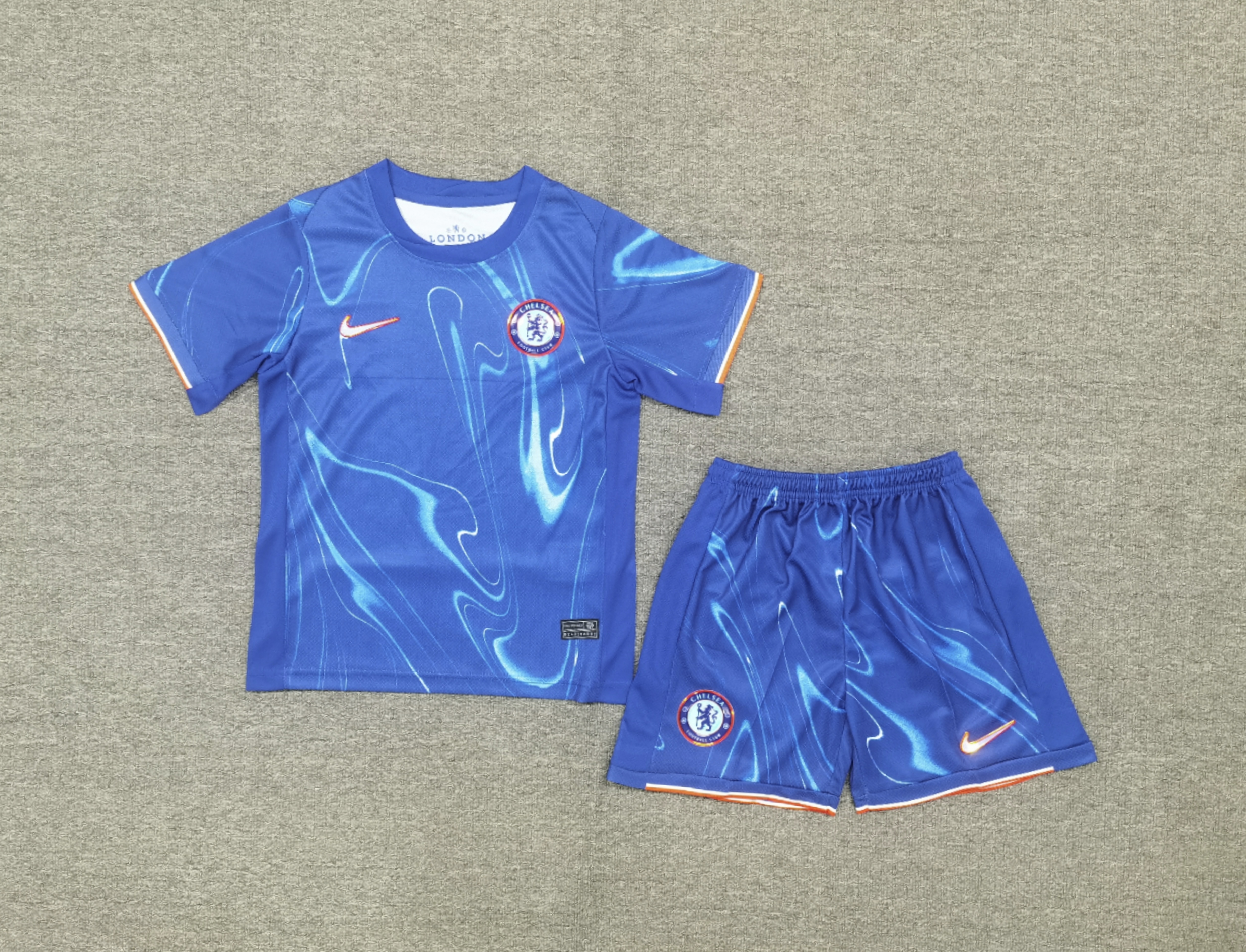 24-25 Chelsea home children's football uniform set