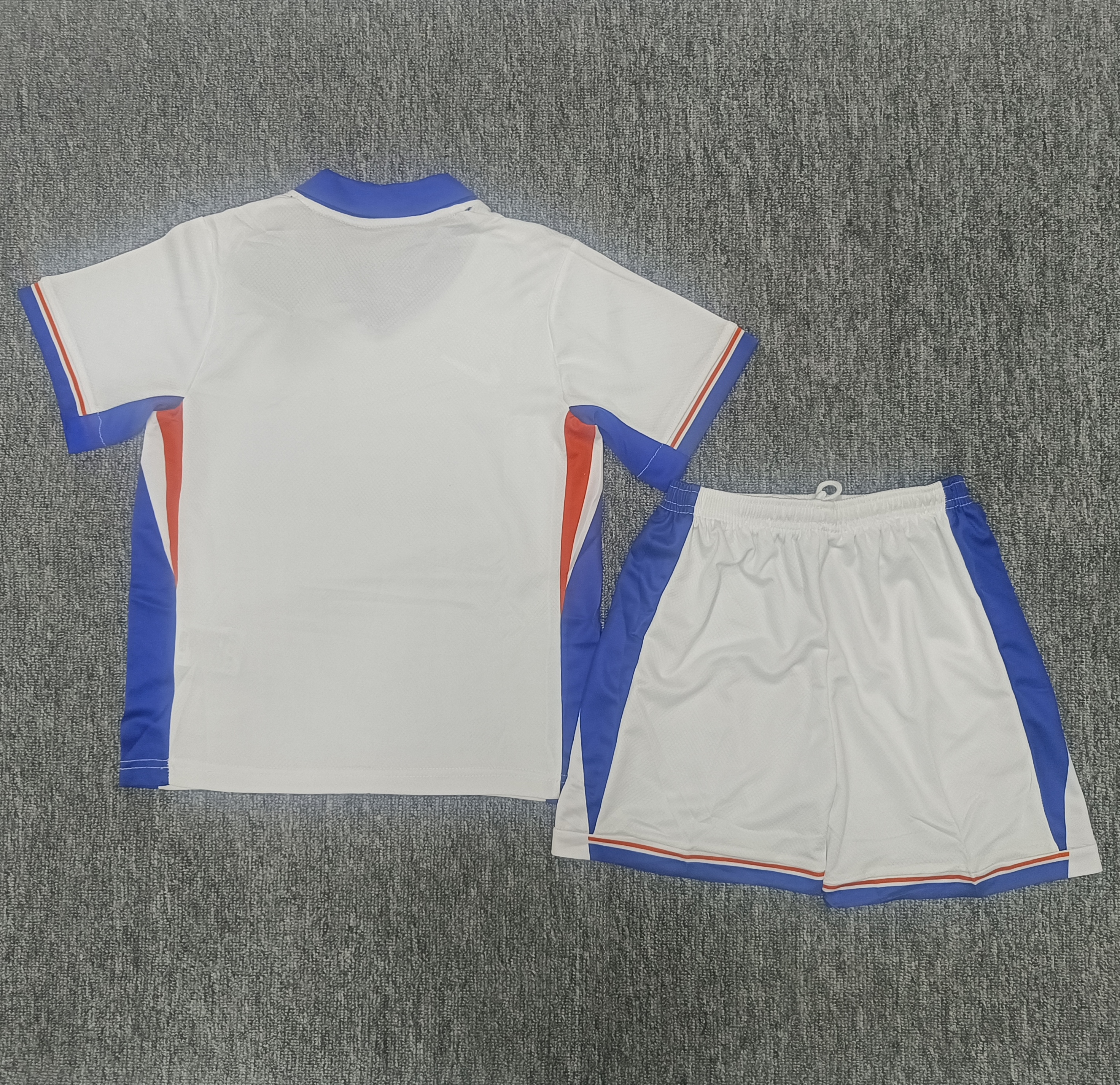 24-25 Chelsea away children's football uniform set
