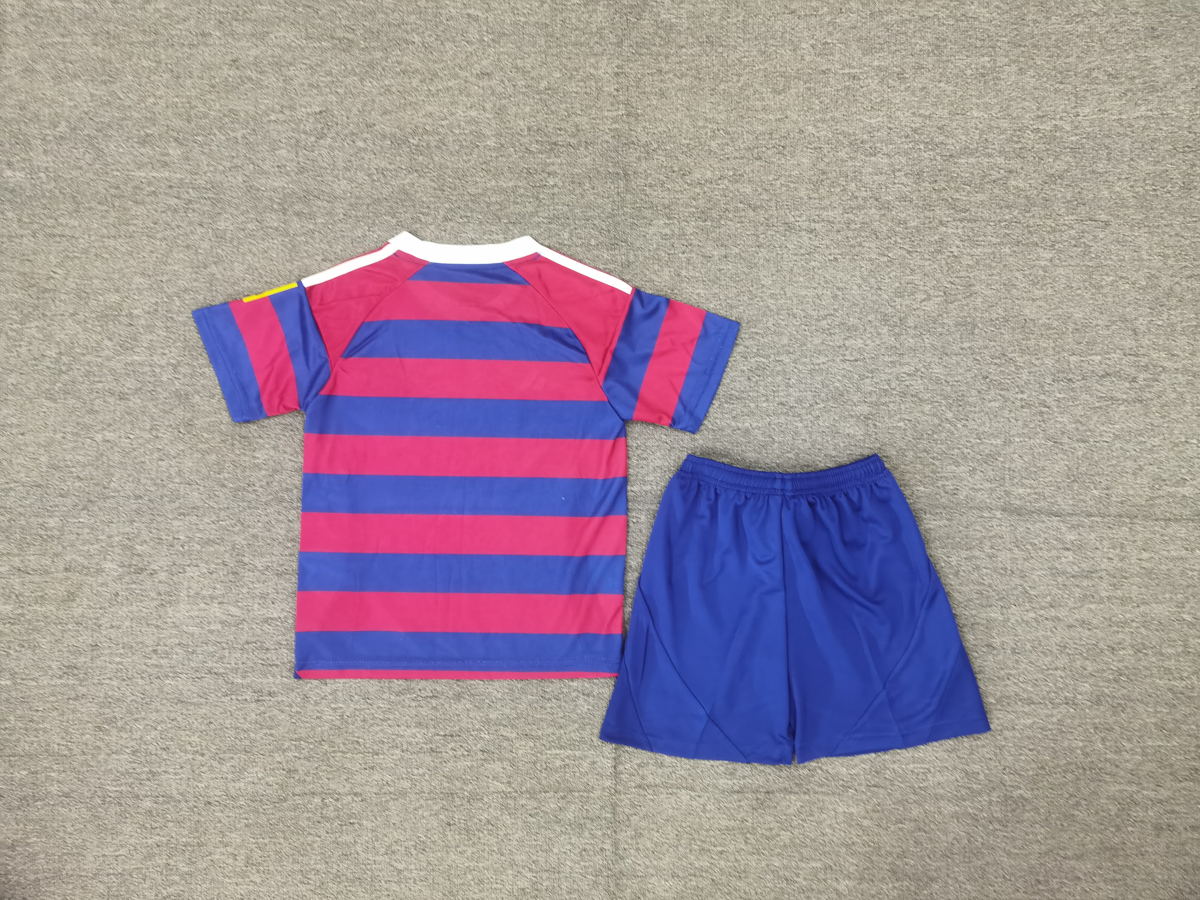 24-25 Newcastle away children's football uniform set