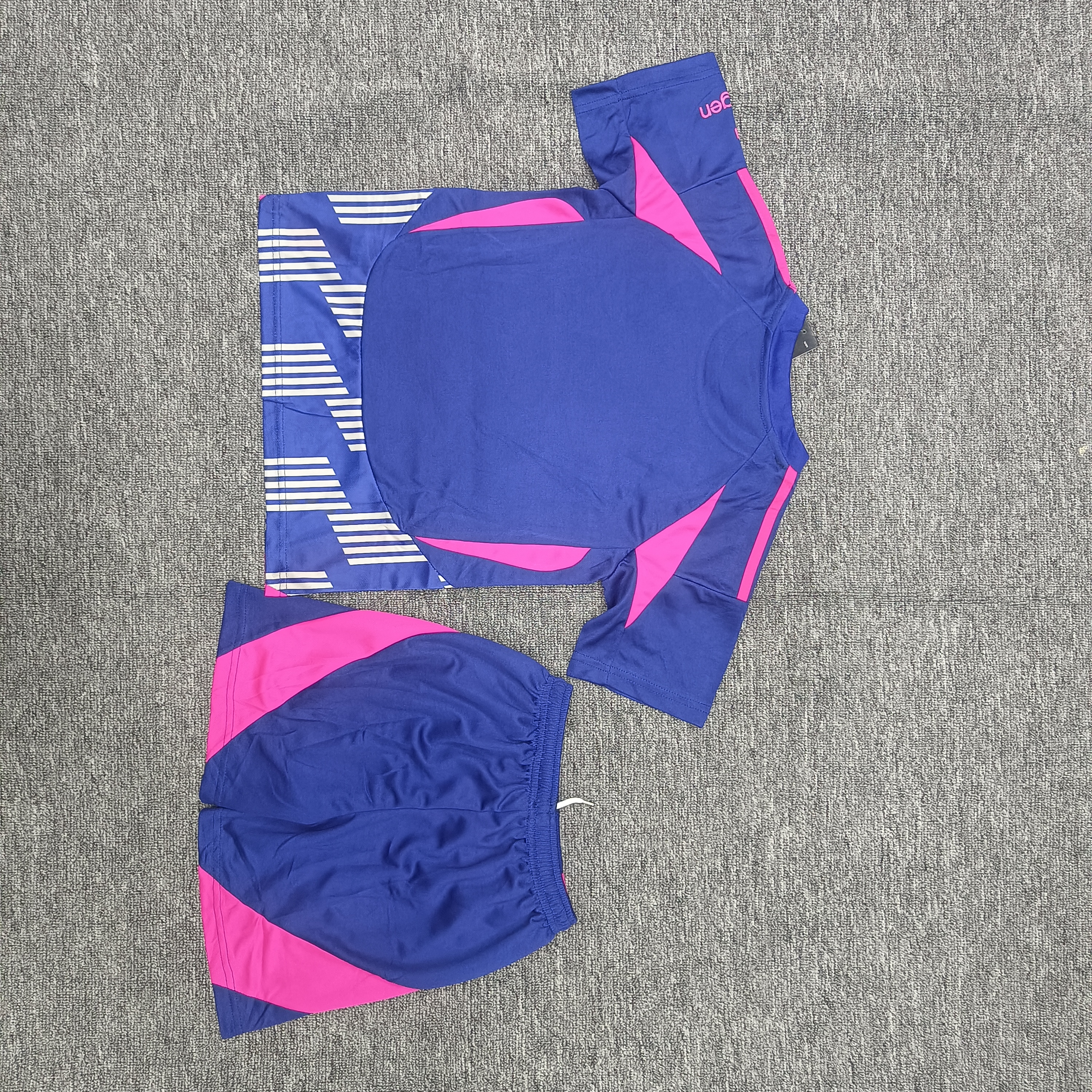 24-25 Nottingham away children's football uniform set