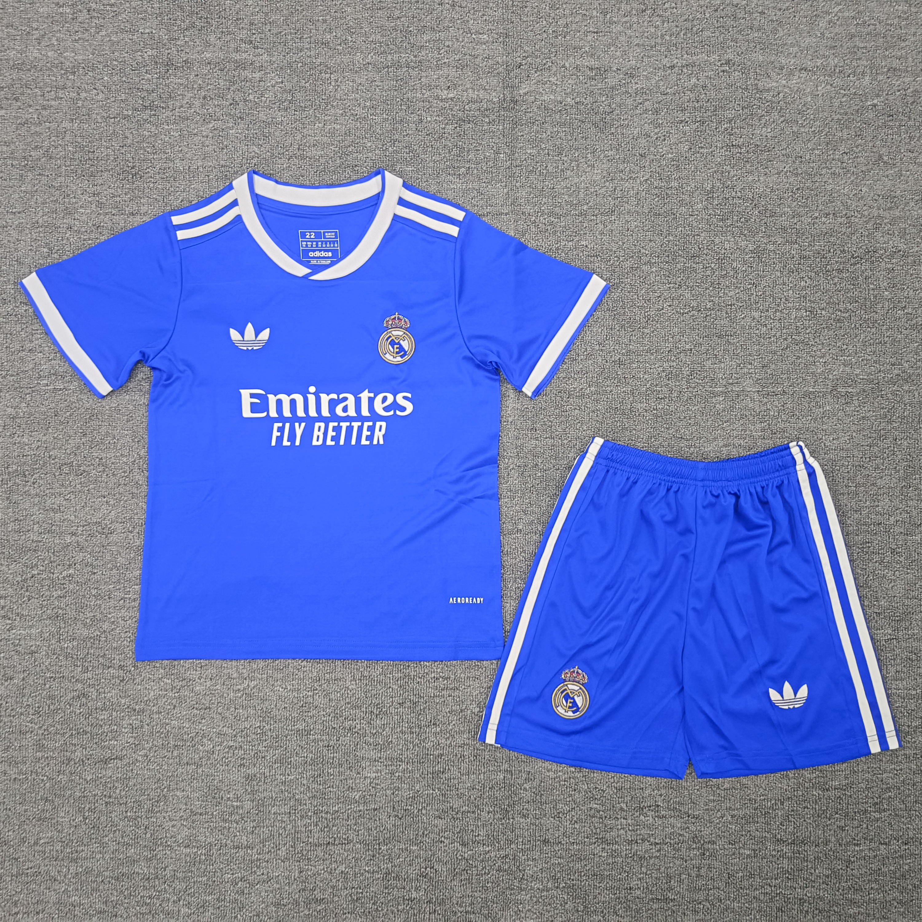 Real Madrid's second away 16-28 yards children's football uniform set