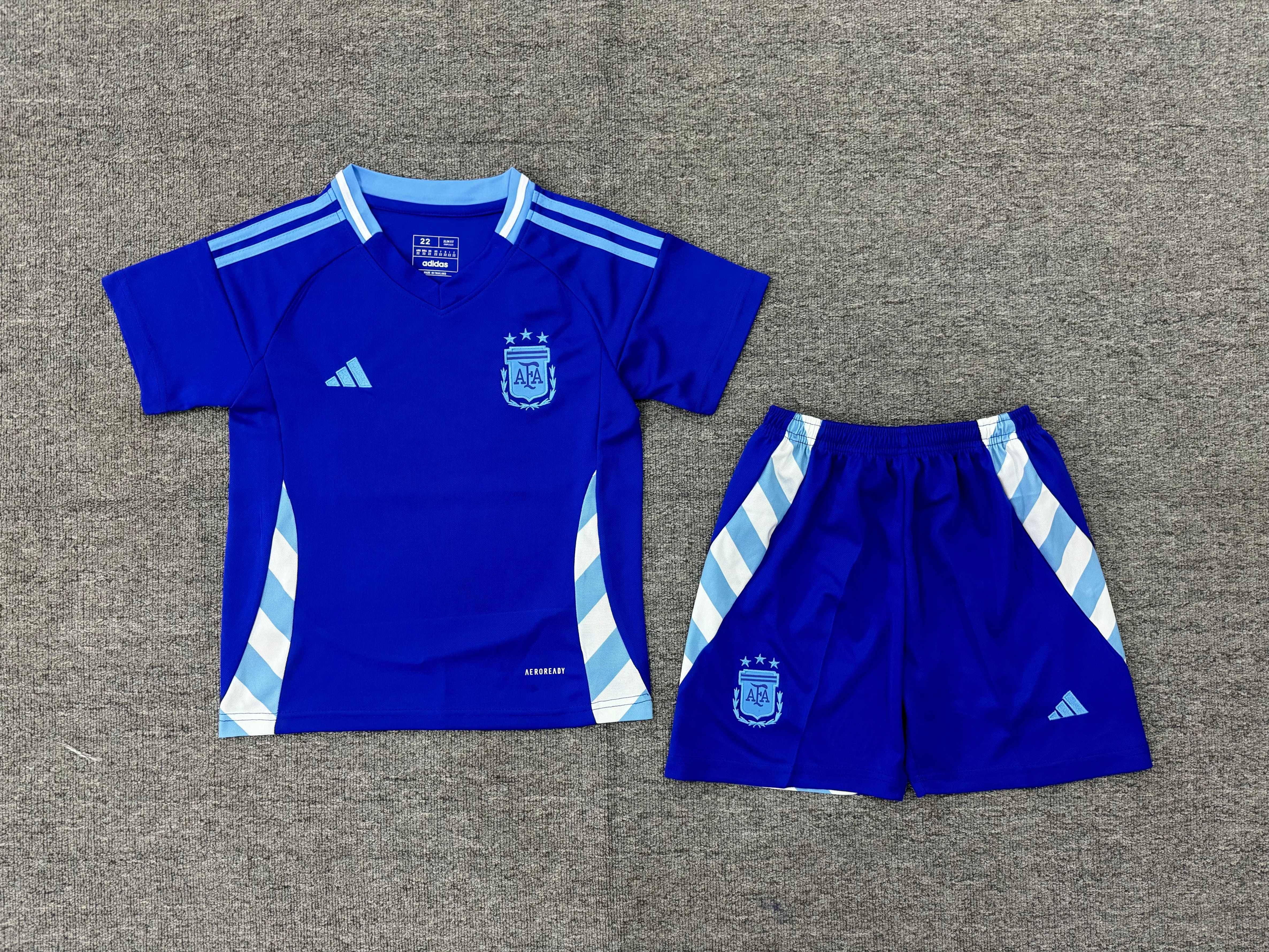 The 2024 European Championship Argentina national team away children's football uniform set
