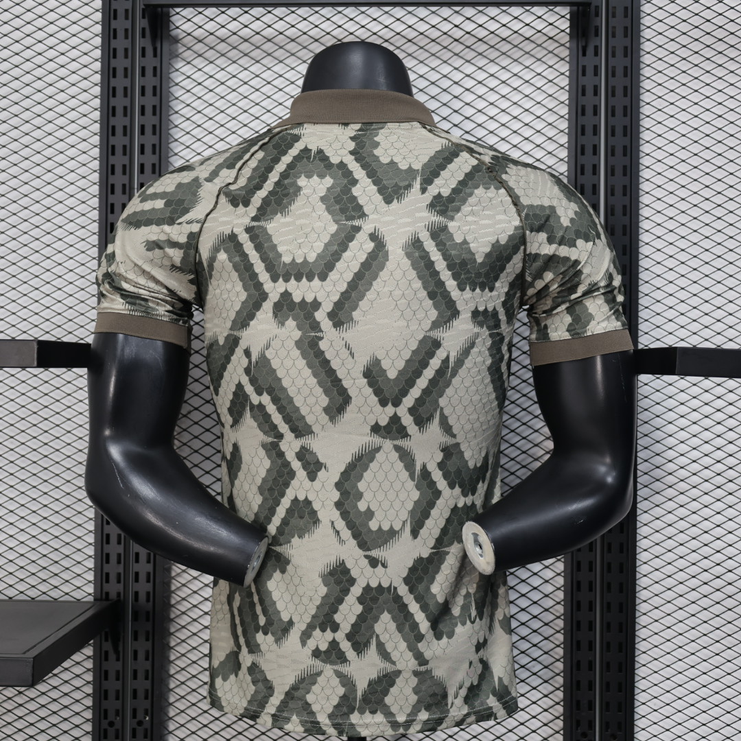 25-26 season Bayern player special edition jersey