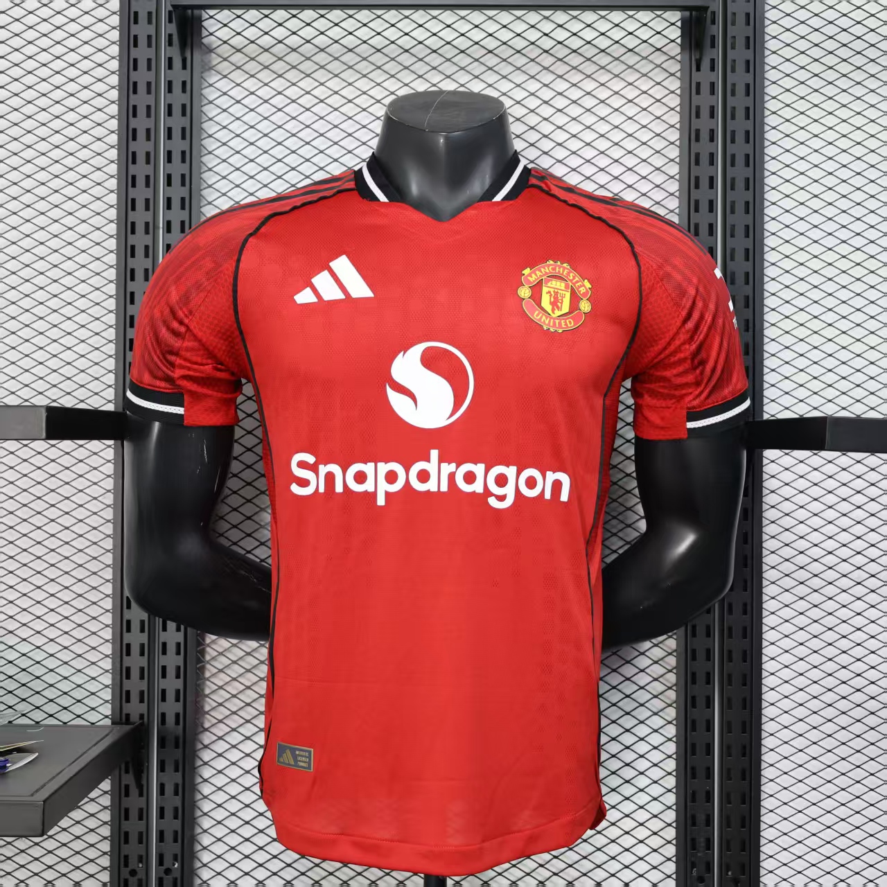 25-26 season Manchester United home player version jersey