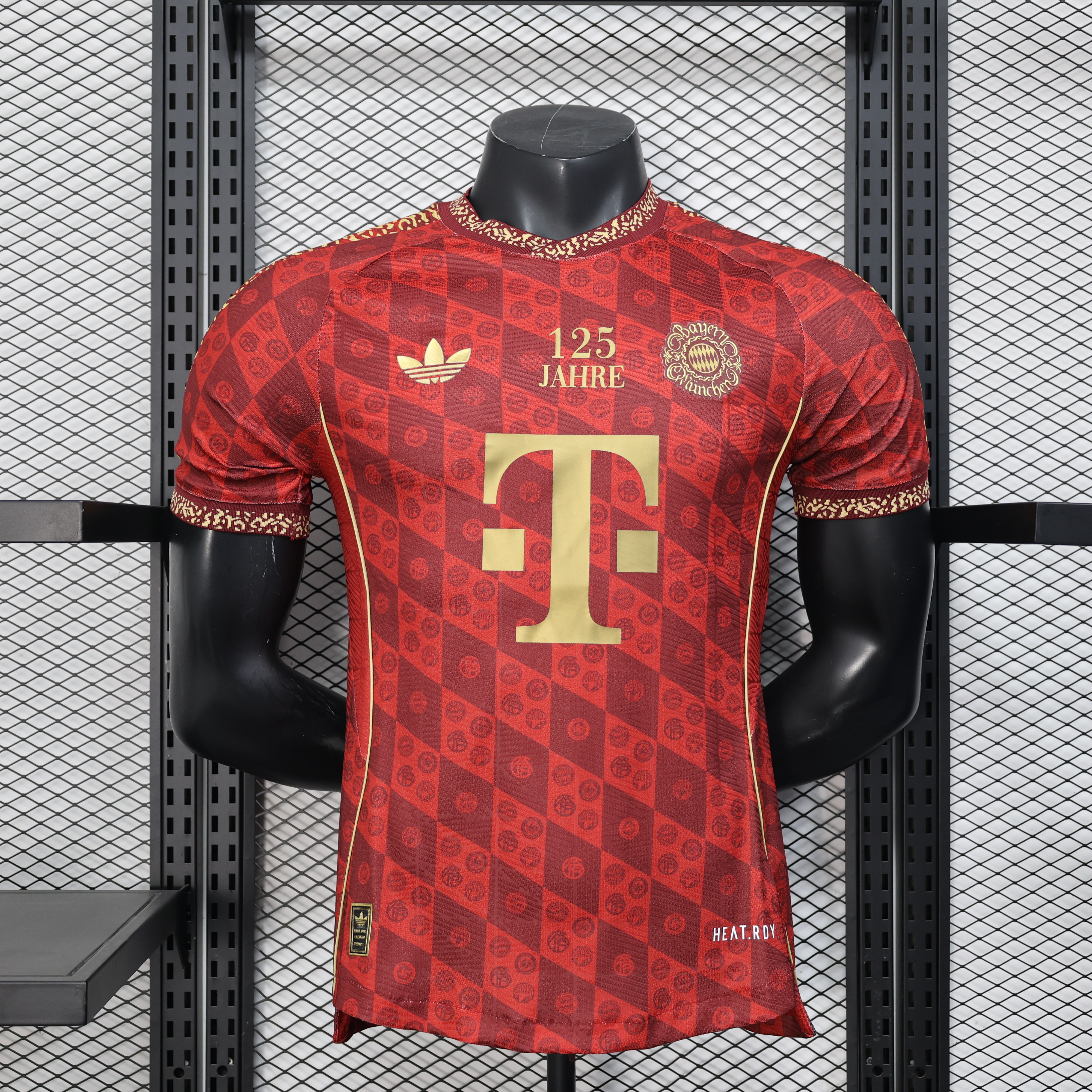 25-26 season Bayern Munich anniversary edition player version red jersey