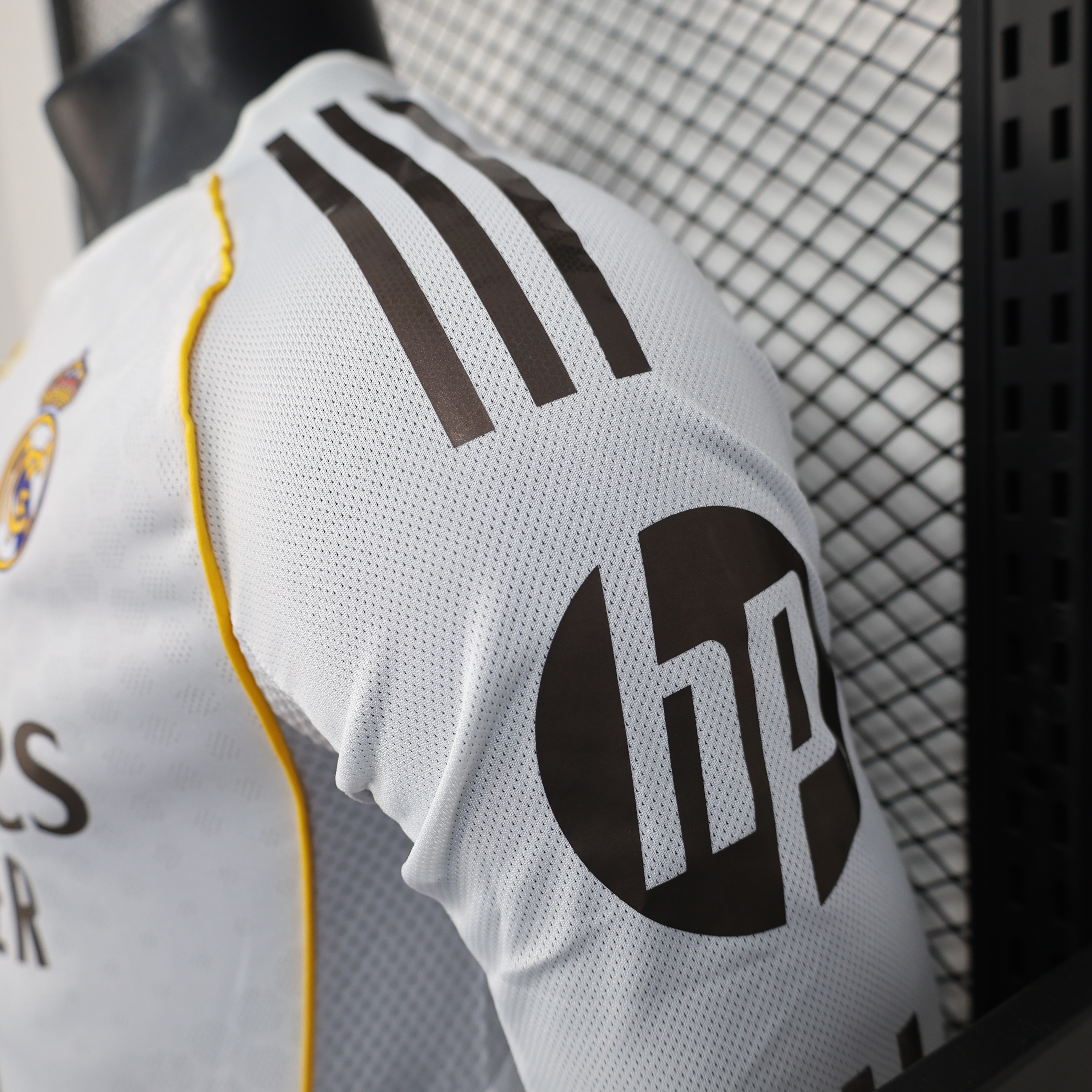 25-26 season Real Madrid home long-sleeved player version jersey