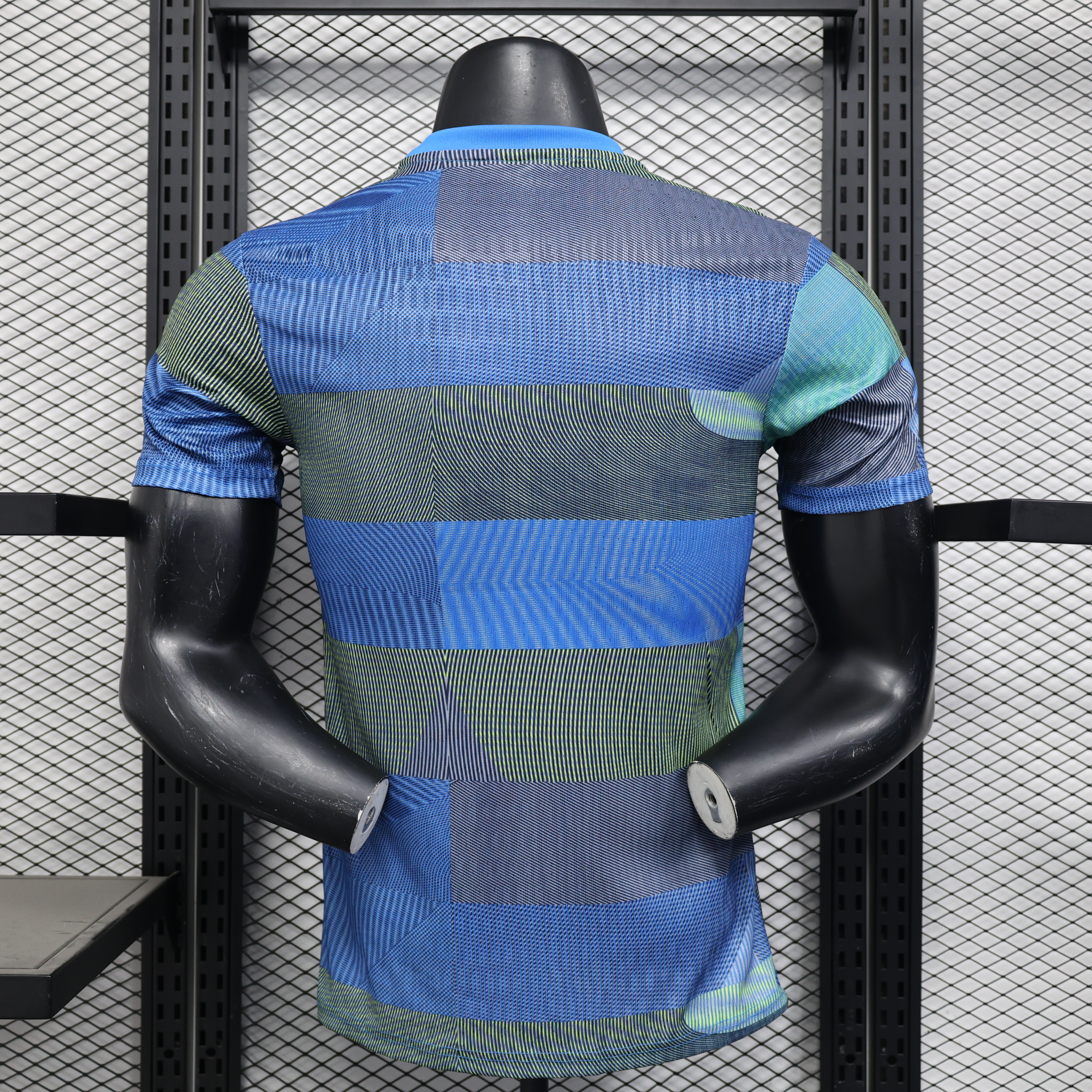 25-26 season Real Madrid players pre-match jersey