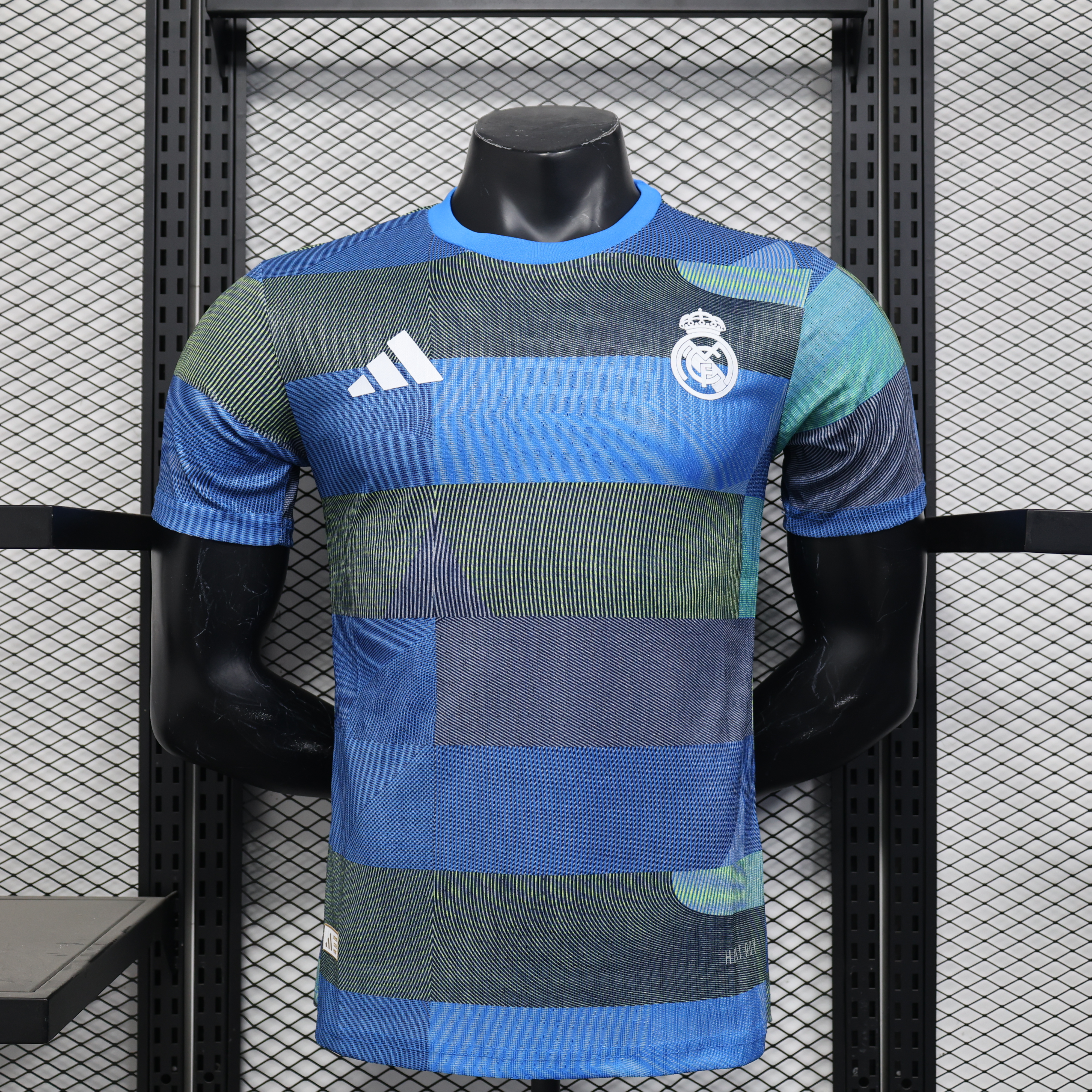 25-26 season Real Madrid players pre-match jersey