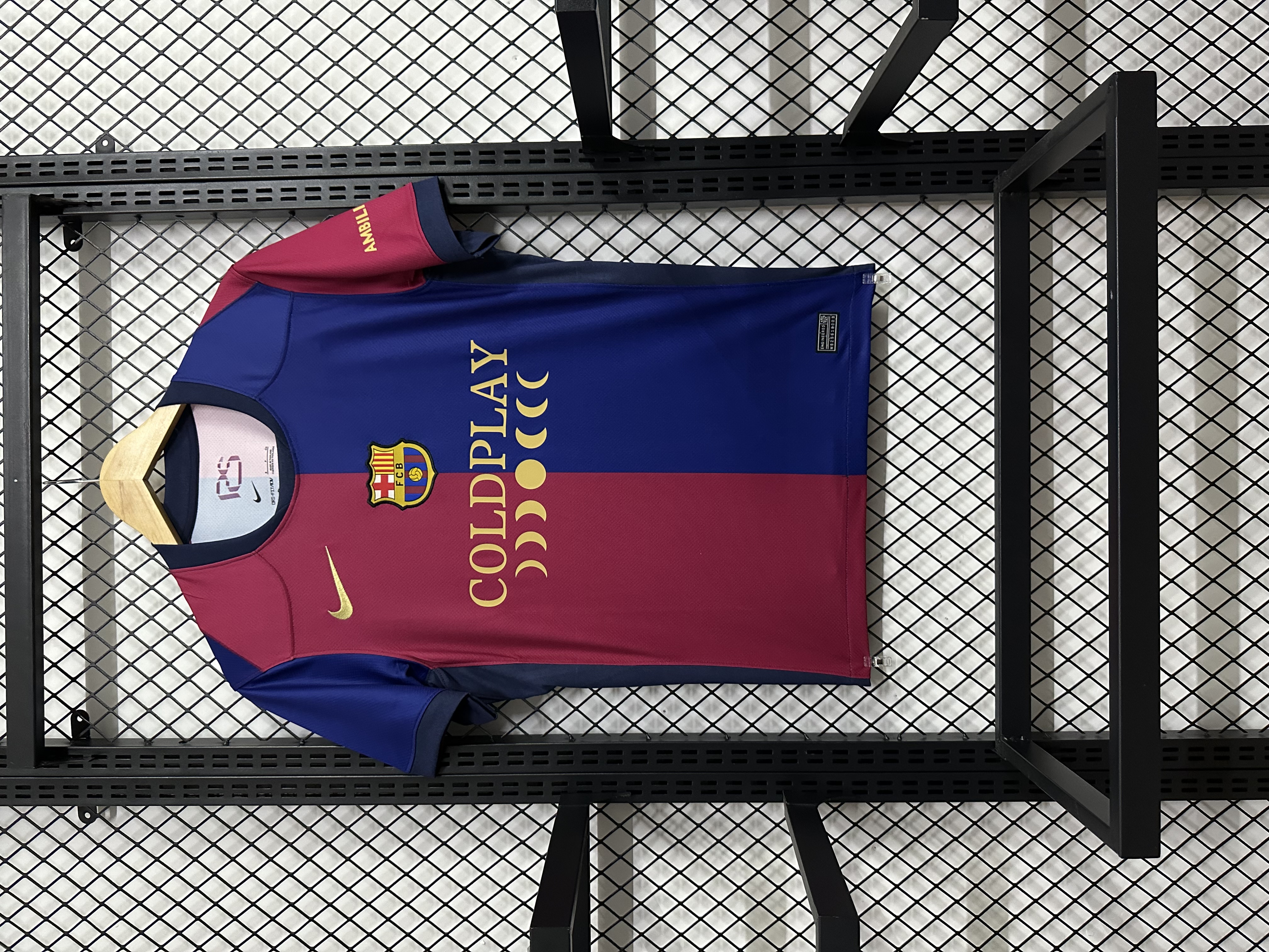 Special Edition at Barcelona's home ground in the match of 24-25
