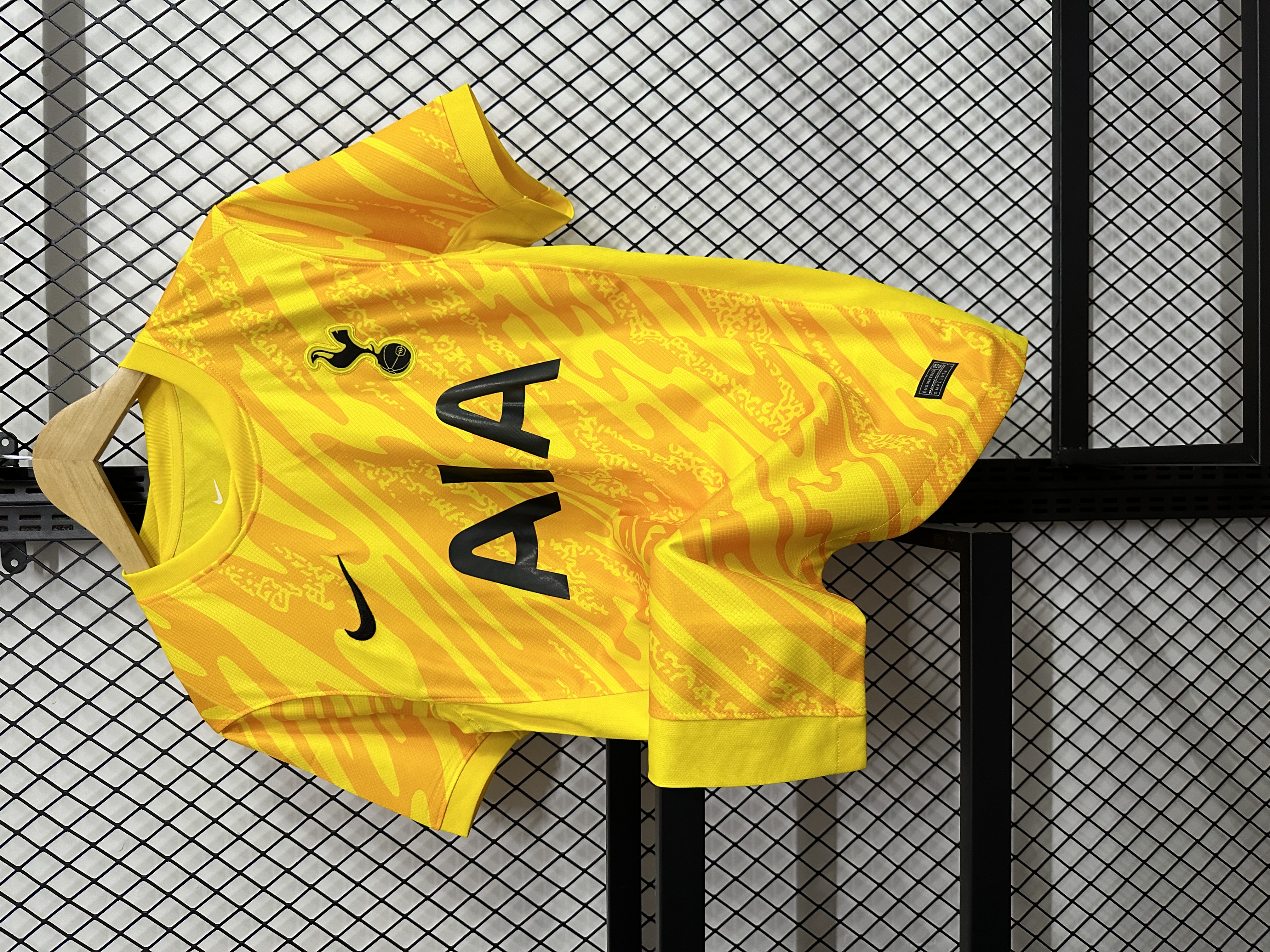 Tottenham Hotspur goalkeeper 24-25 season fan version