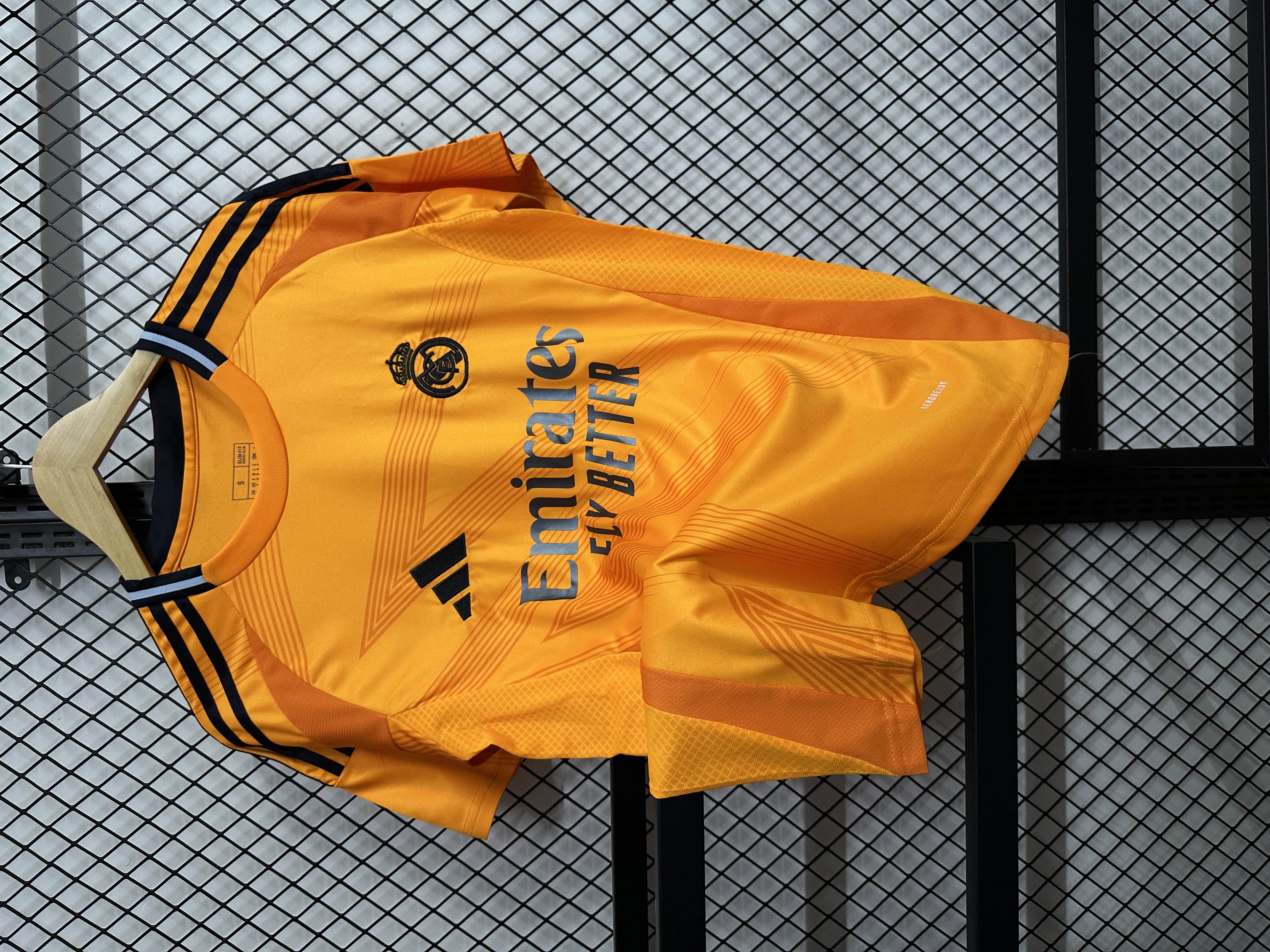 Real Madrid's away game, 24-25