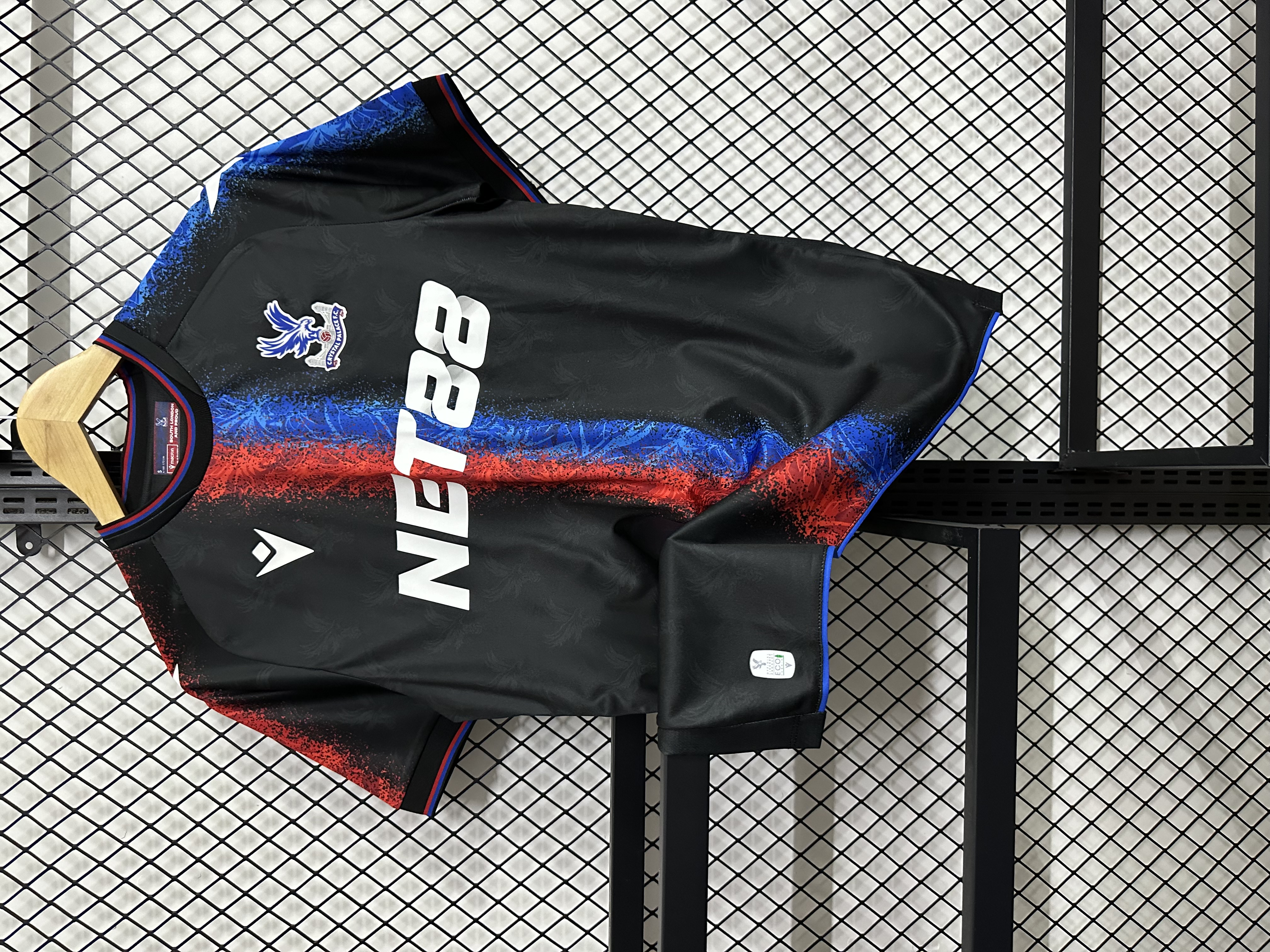 24-25 season Crystal Palace away jersey, Mateta, Sarr, Isi, Nketiah, Franca