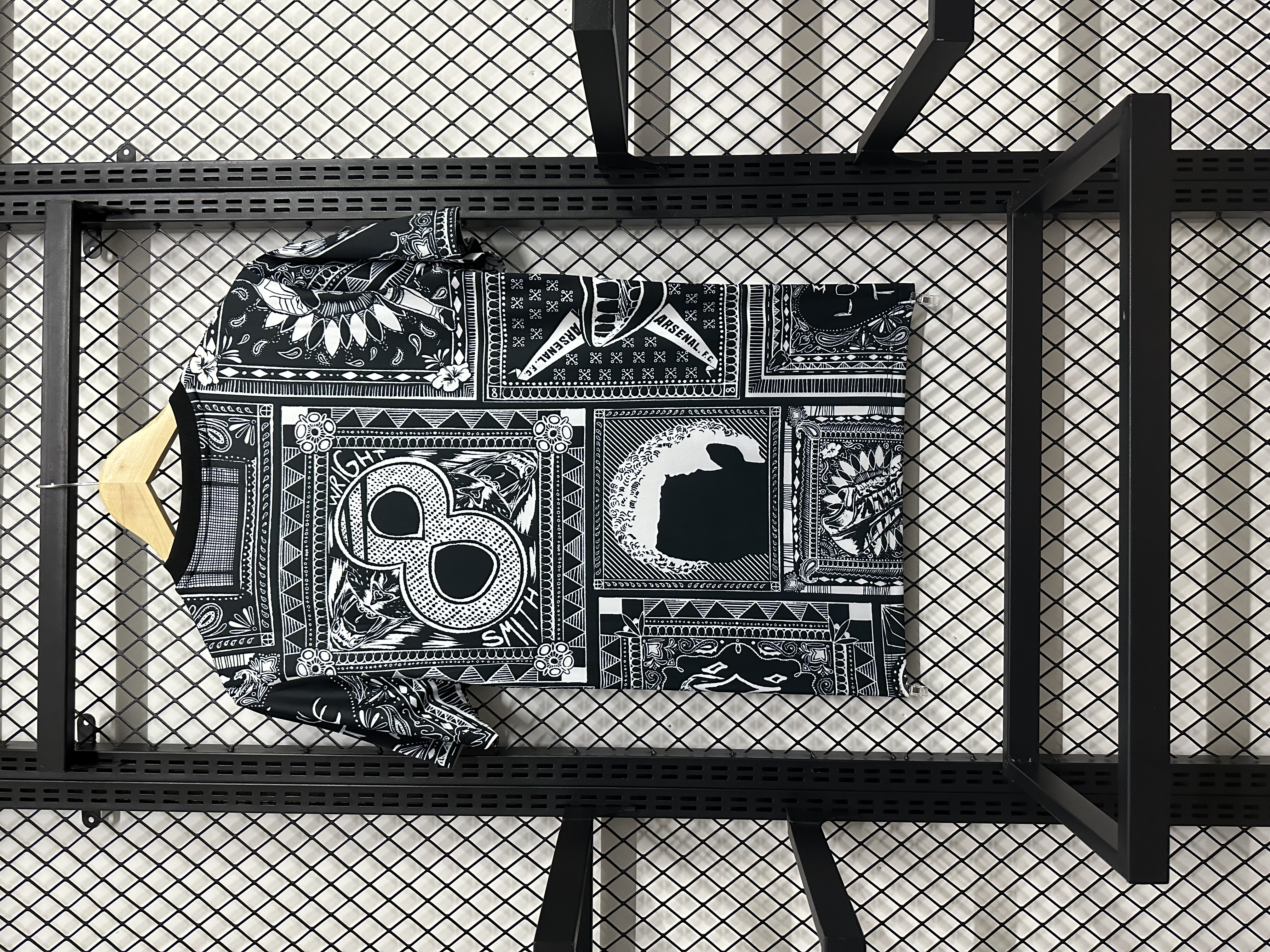 23-24 Arsenal training uniform