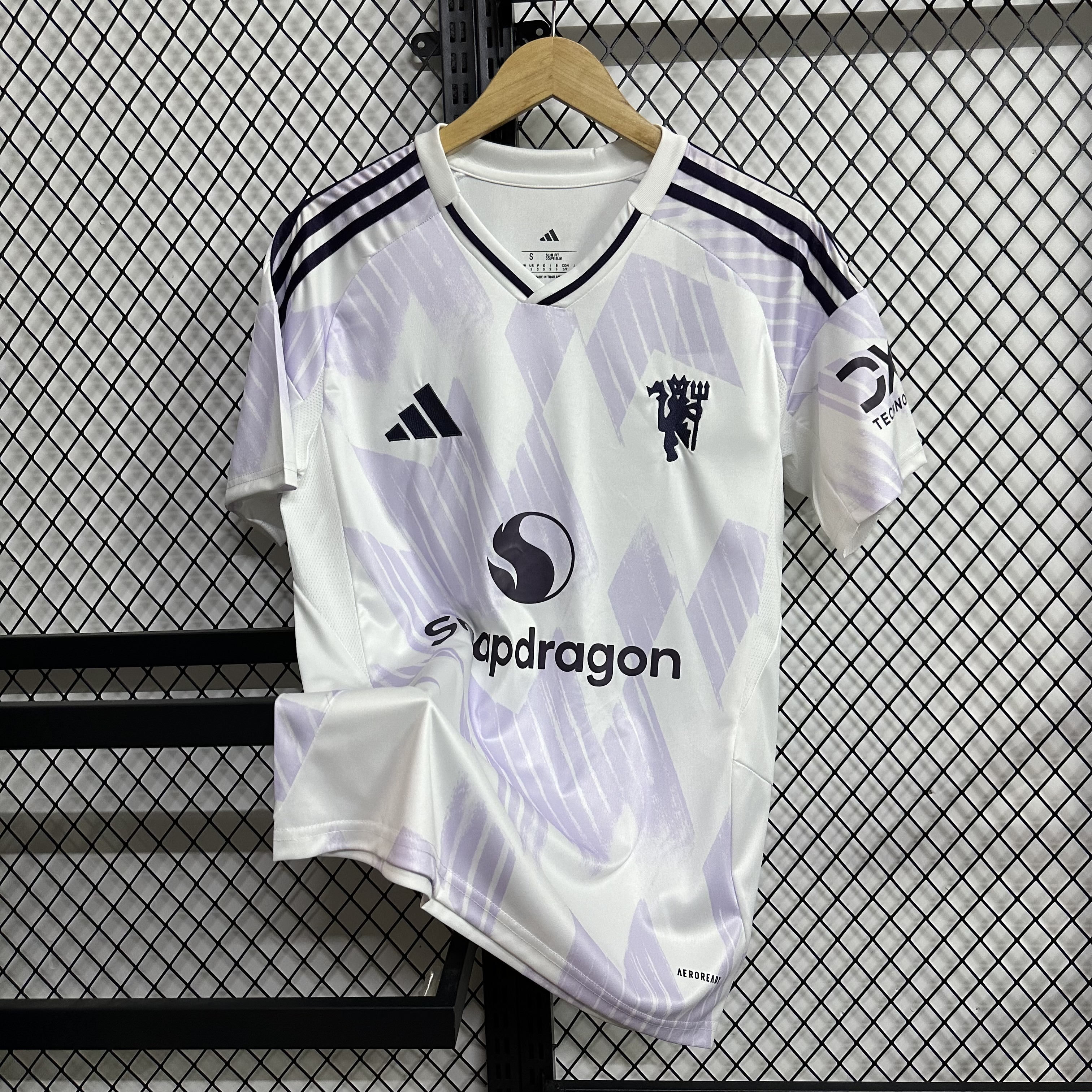 25-26 Manchester United Away Fan Edition