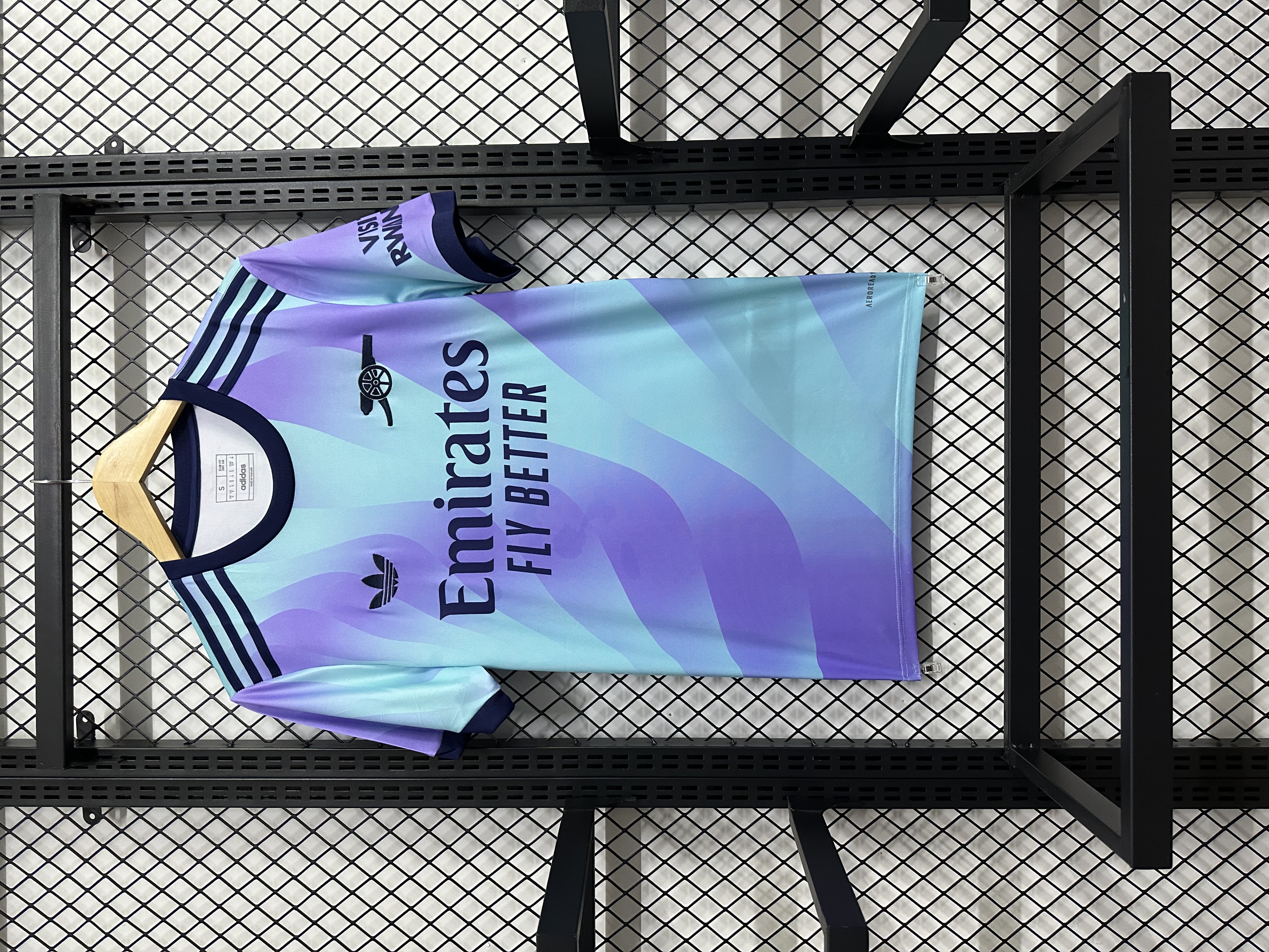 Arsenal II, away, 24-25