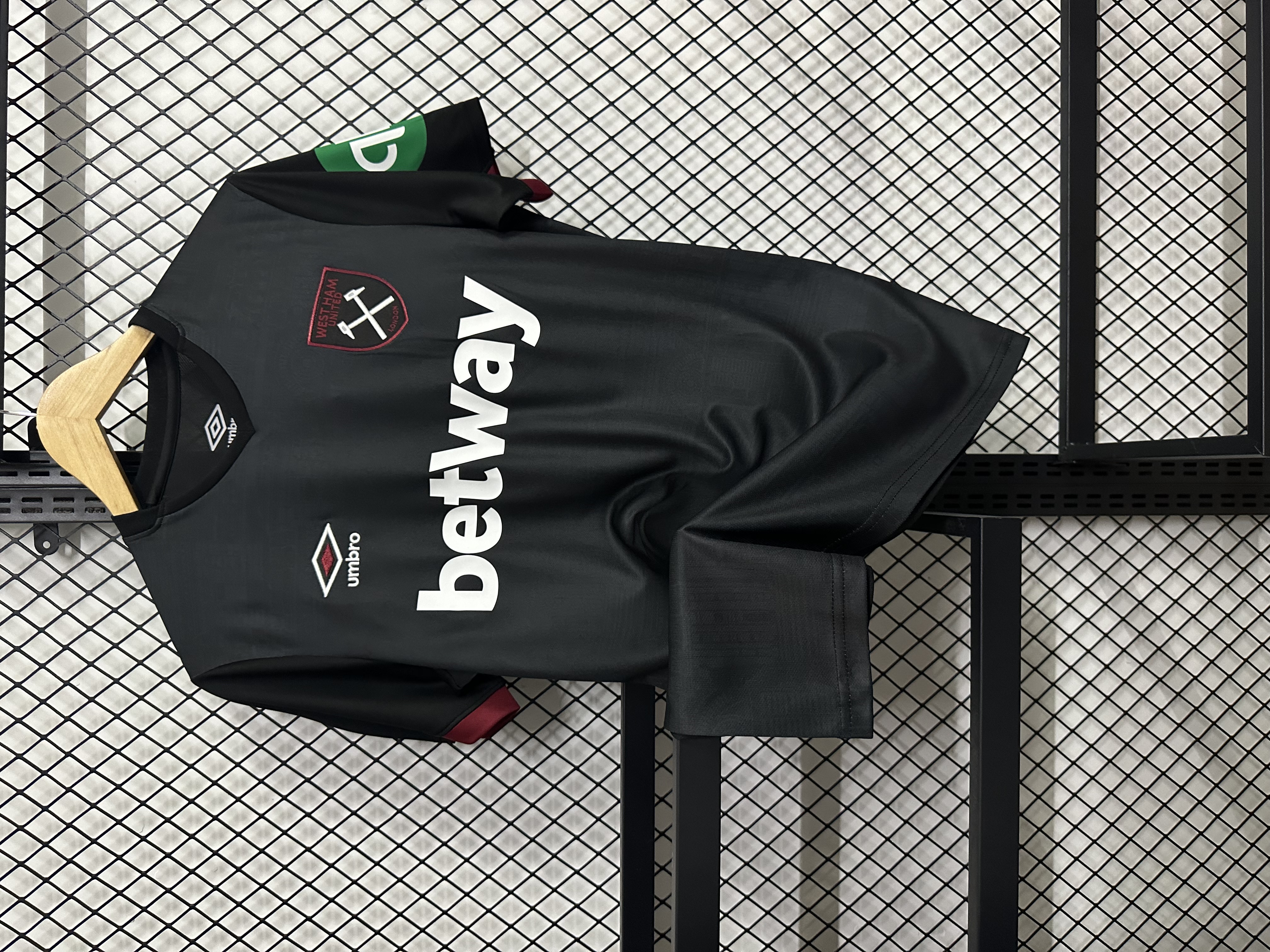 West Ham United away fans' edition 24-25 season, Bowen, Phil Krug, Ferguson