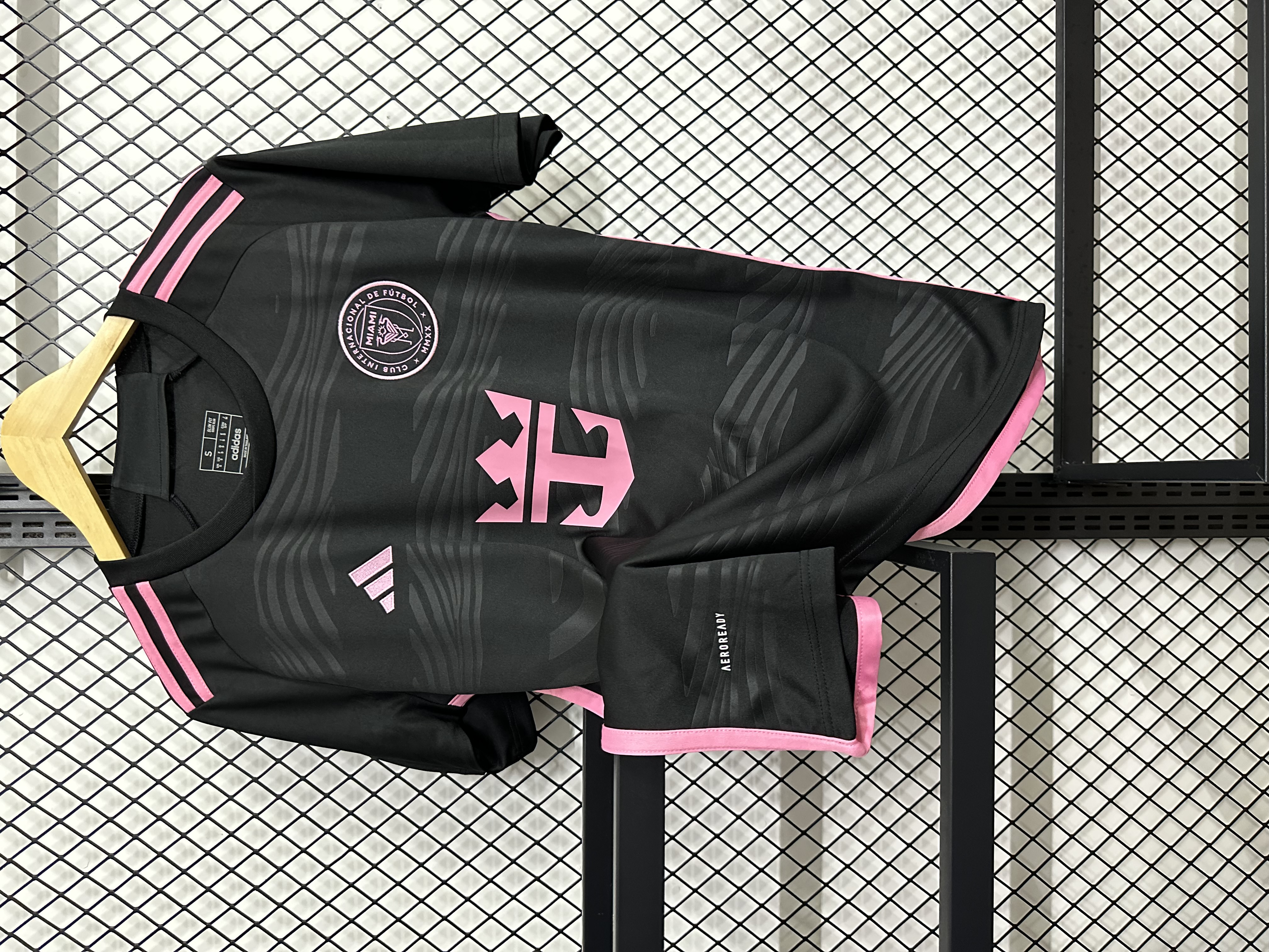 24-25 season Miami away jersey, 10 Messi, 21 Allende, 9 Suarez, 30 Kremaschi