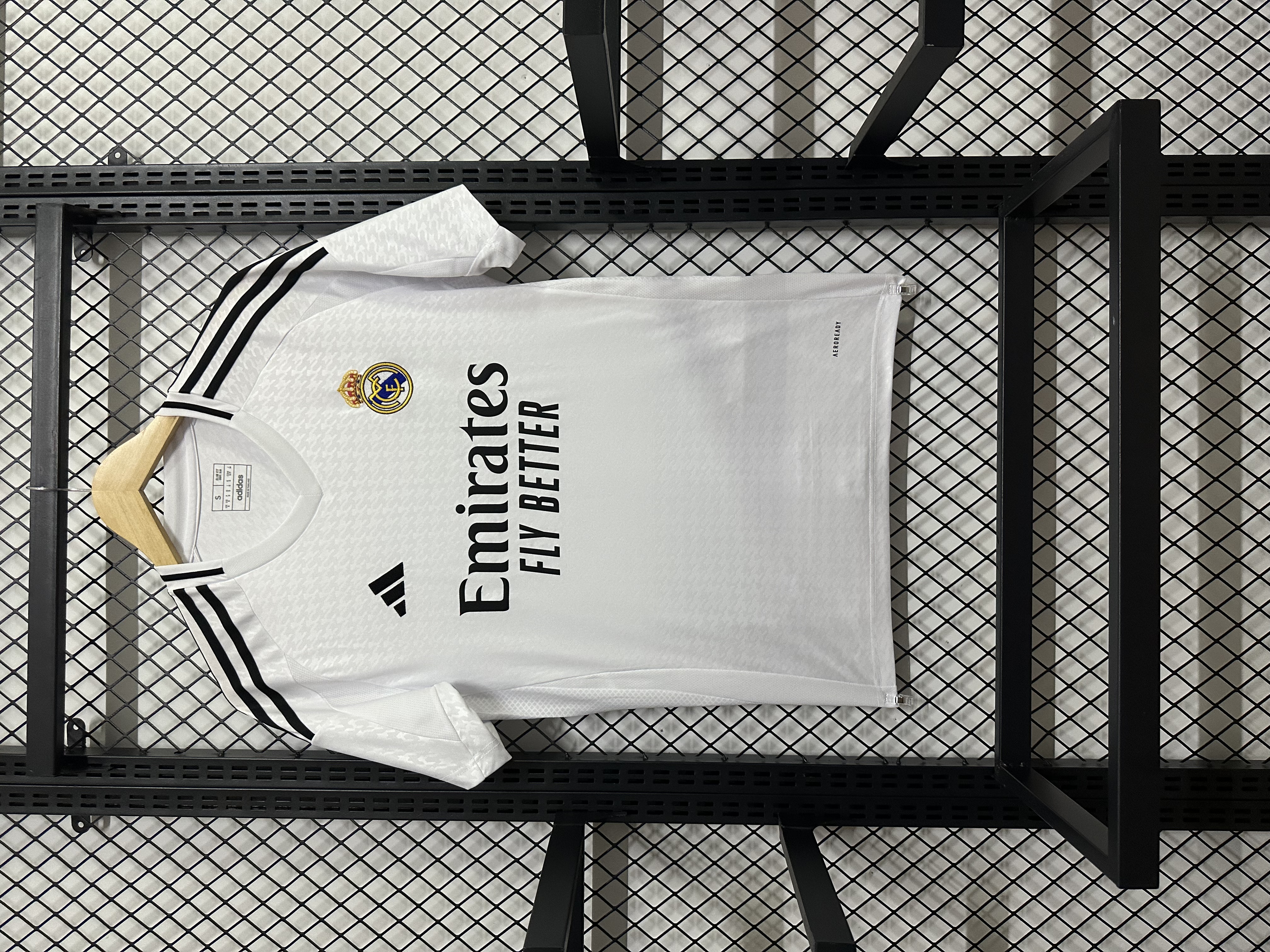 Real Madrid's home ground: 24-25