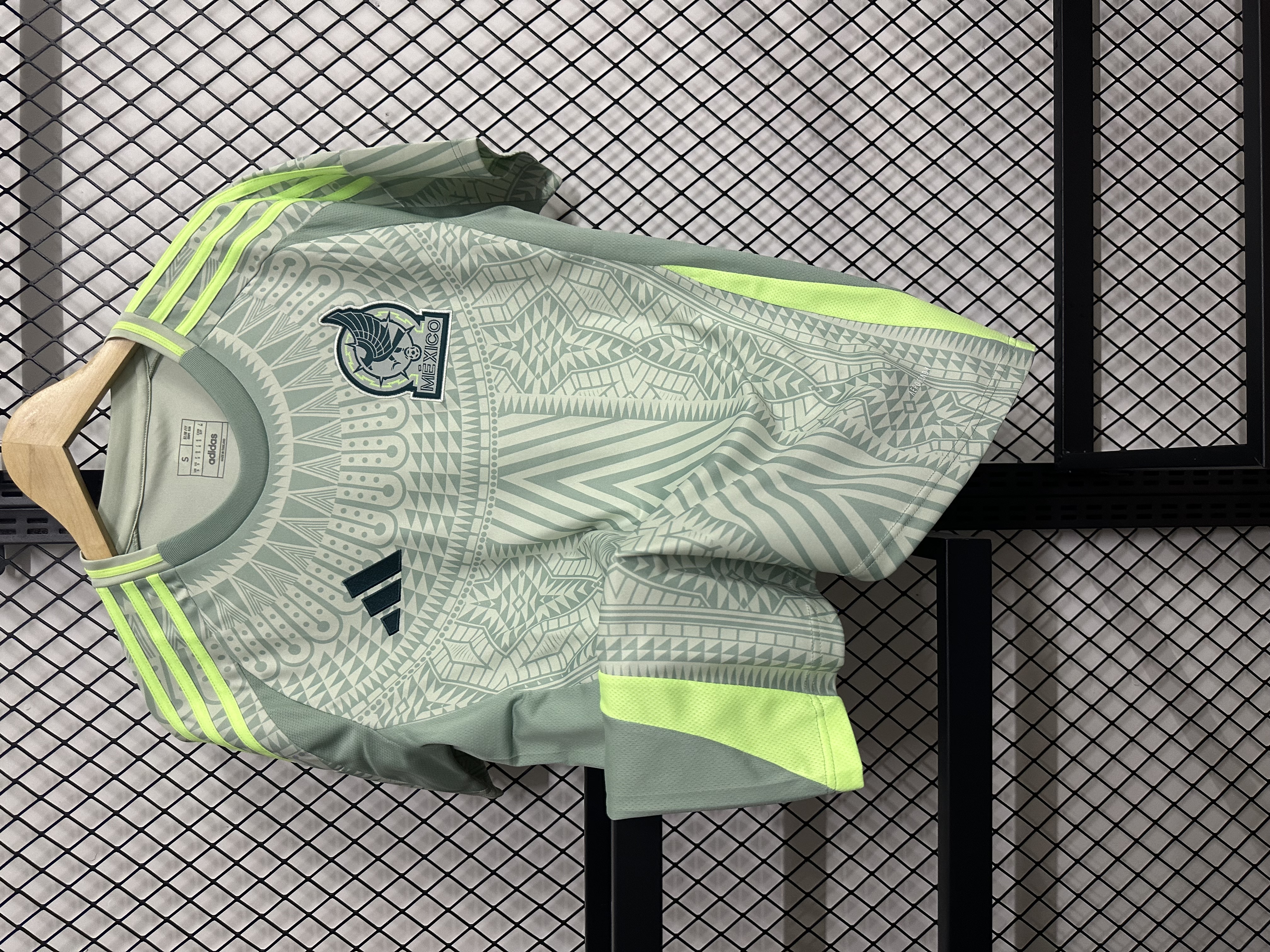 24-25 season Mexico away fans version