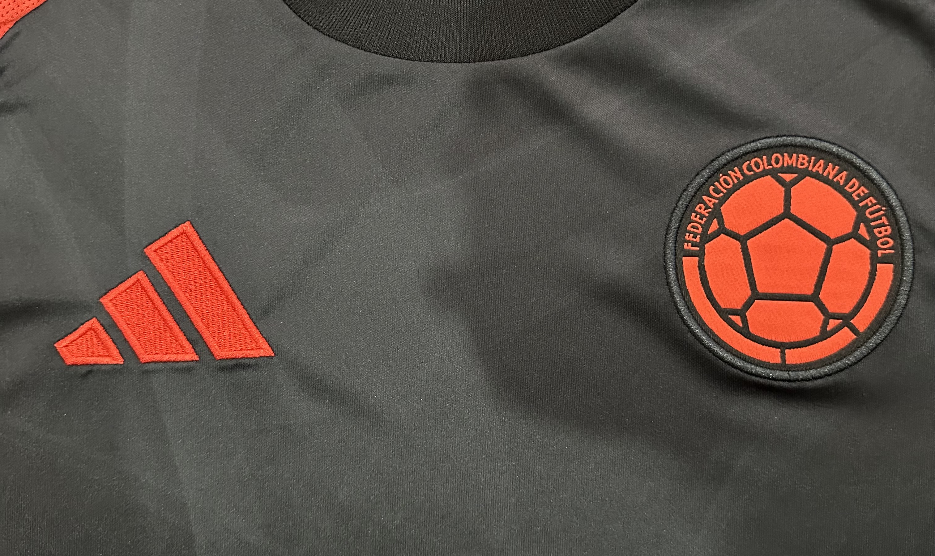 Colombia away fans edition for the 24-25 season