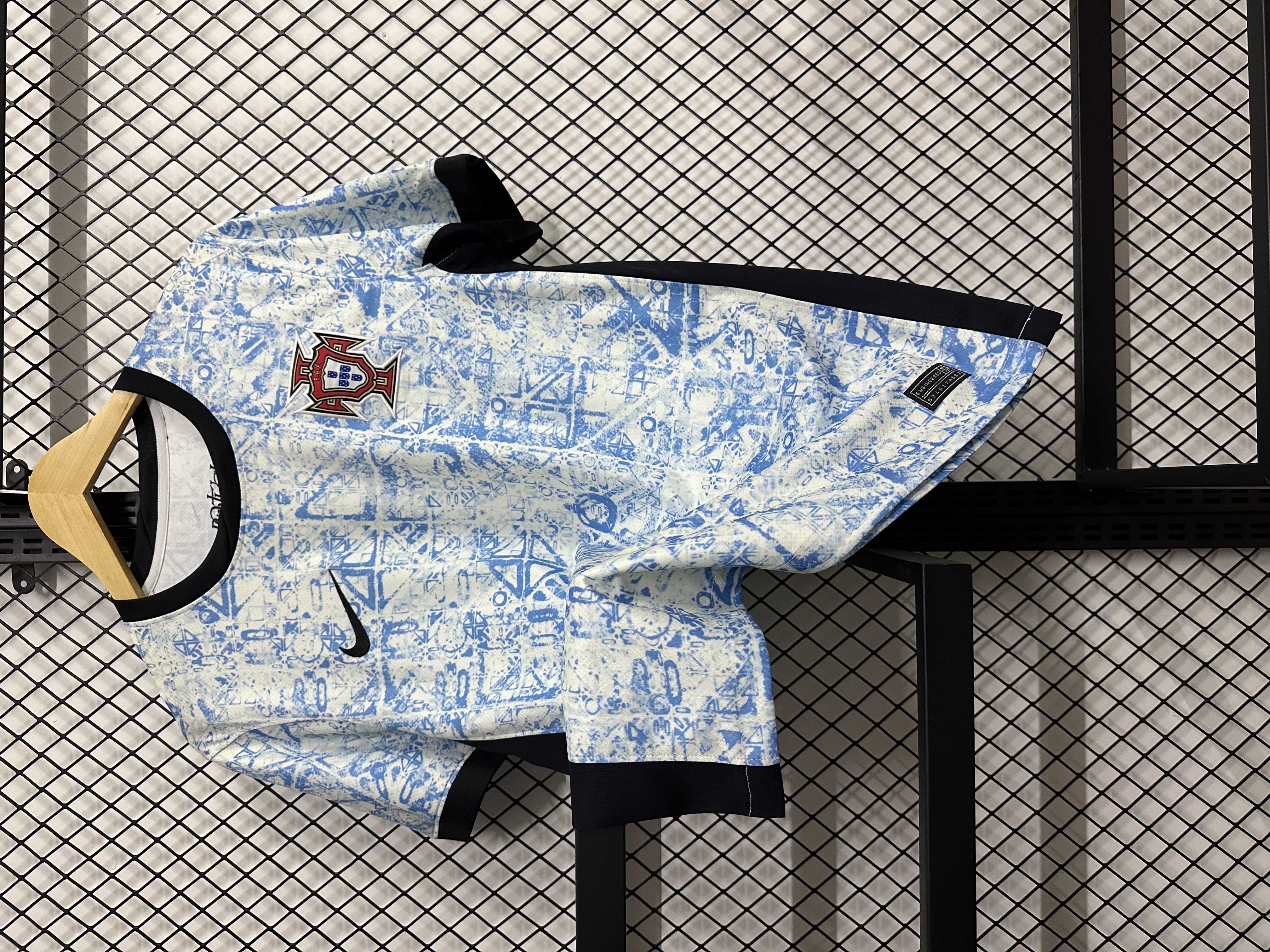 24-25 season Portugal away fans version