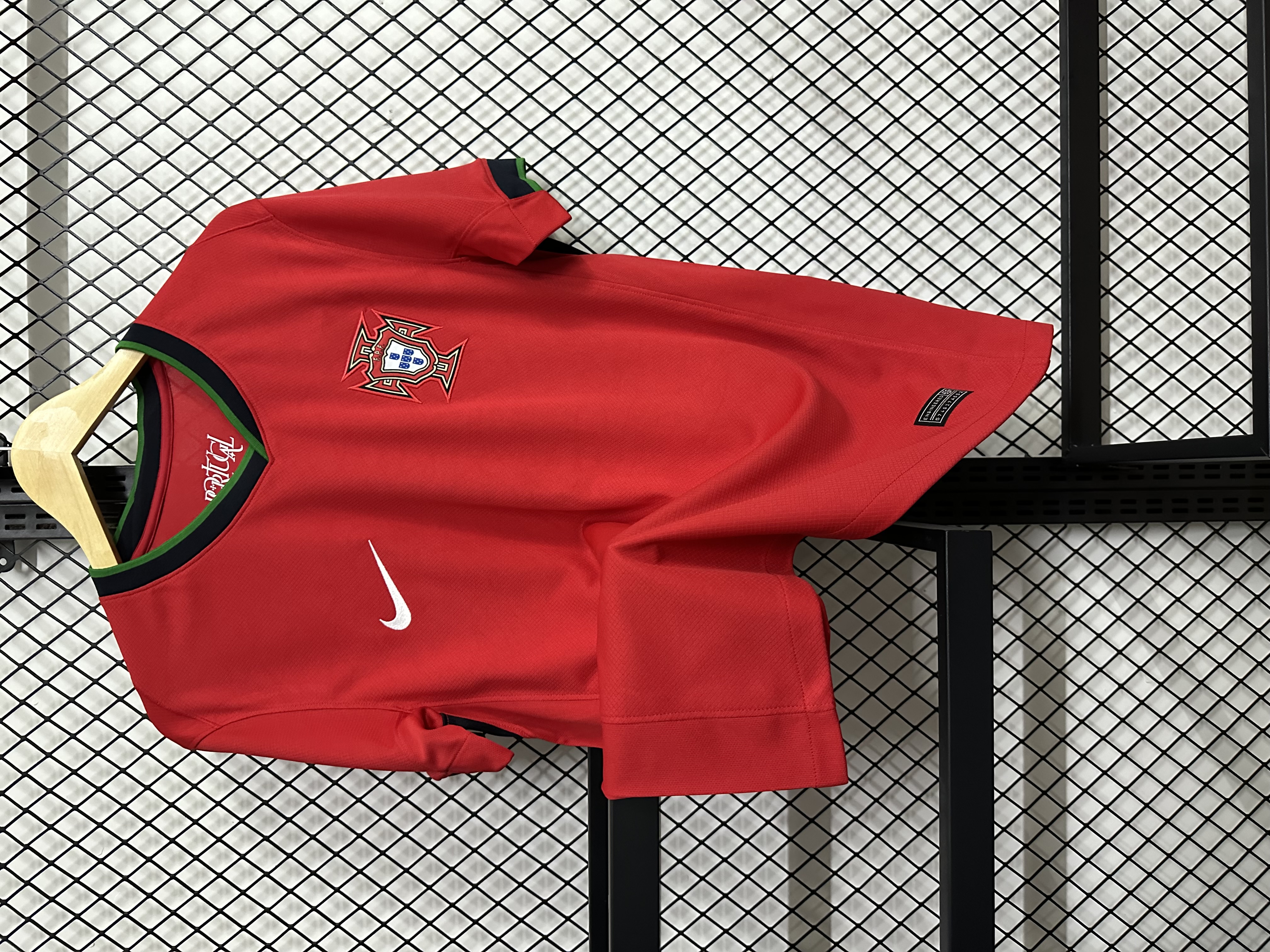 24-25 season Portugal home fans version