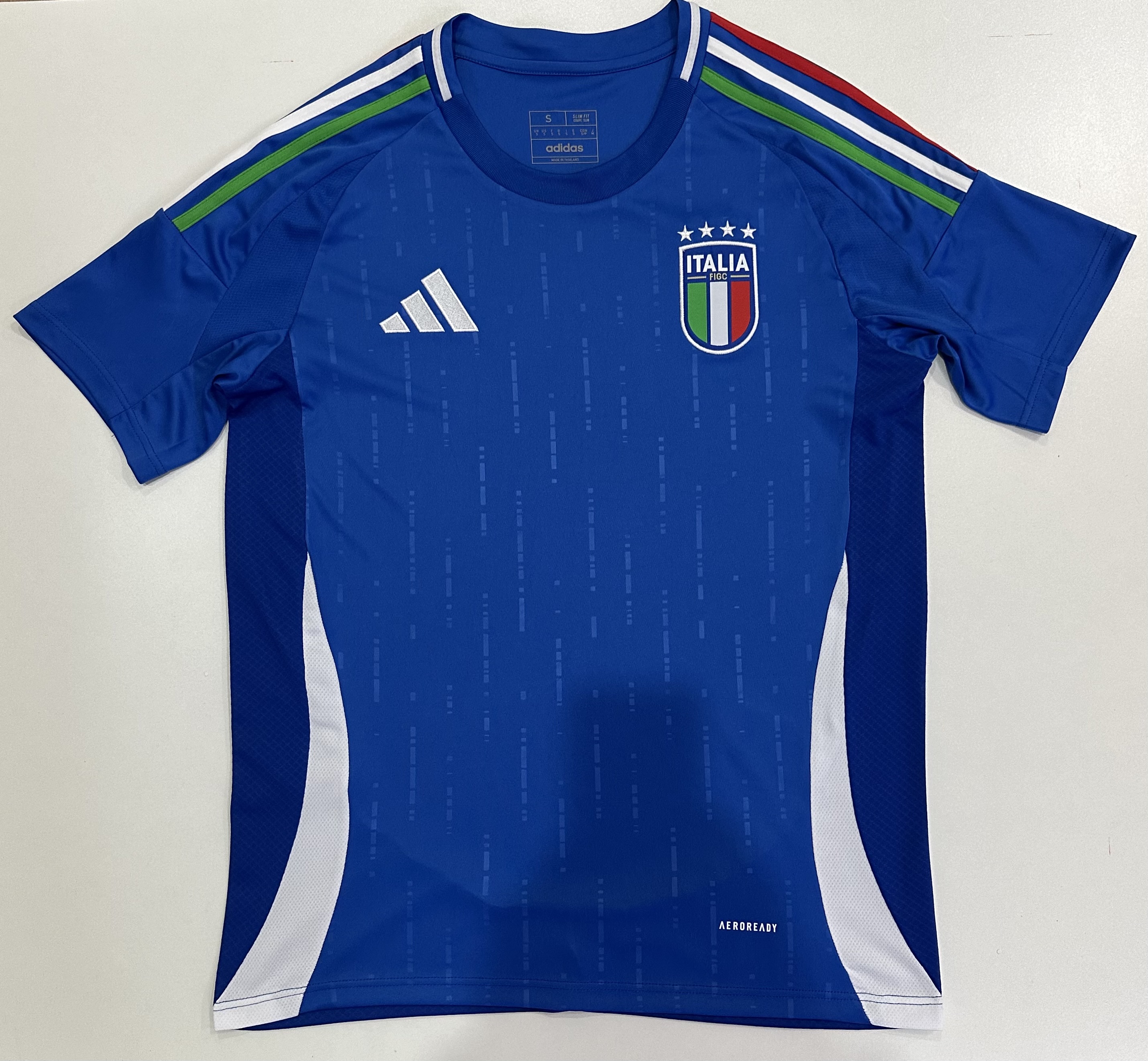 24-25 season Italy home fans version