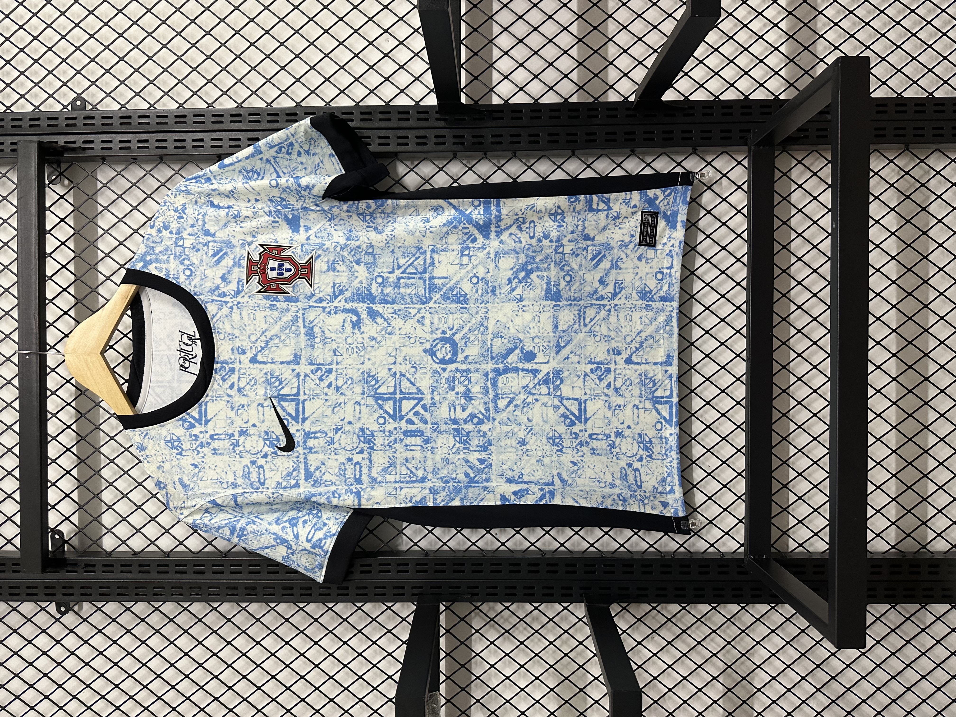 24-25 season Portugal away fans version