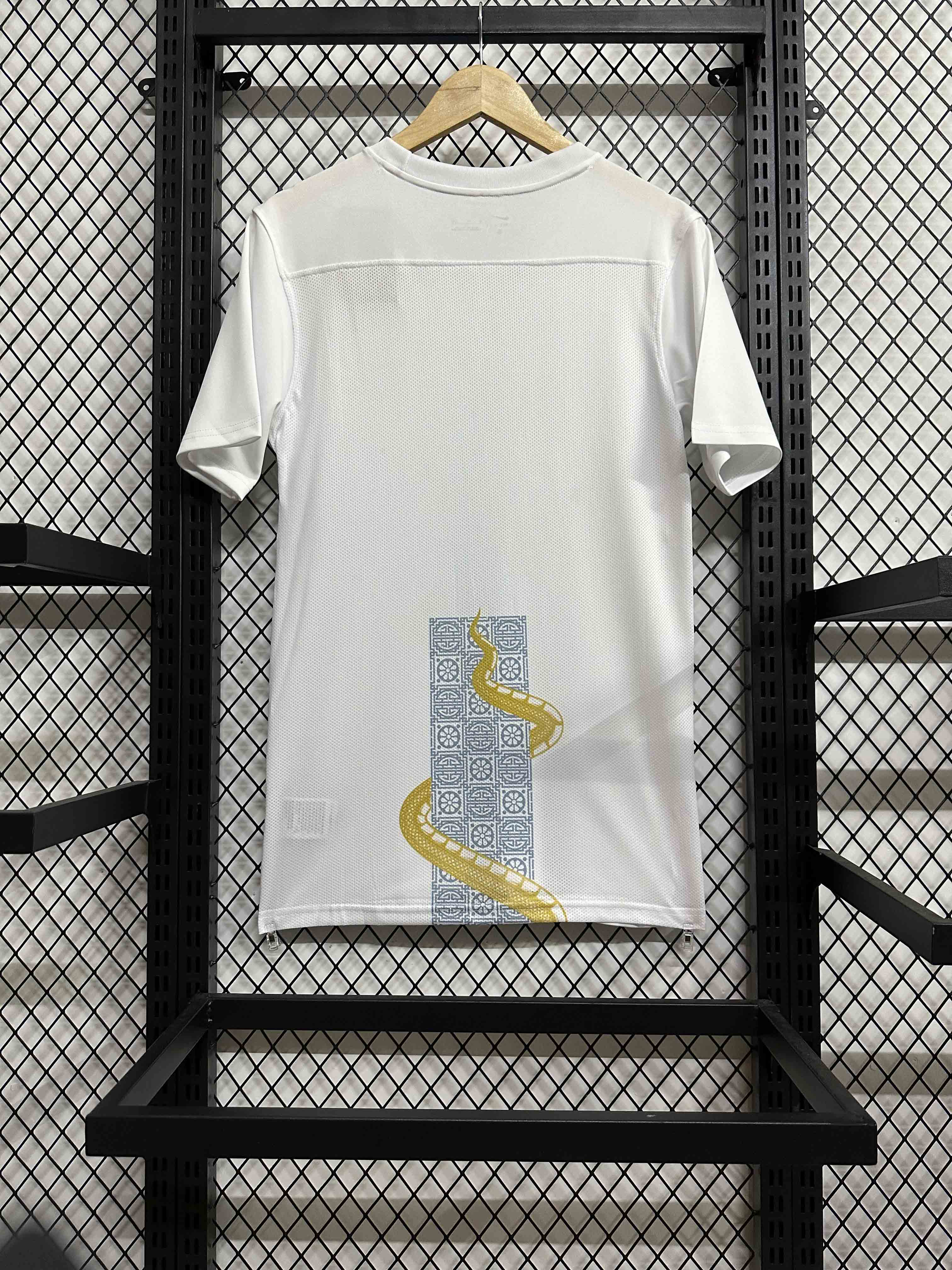 25-26 Tottenham Hotspur Snake Year Edition