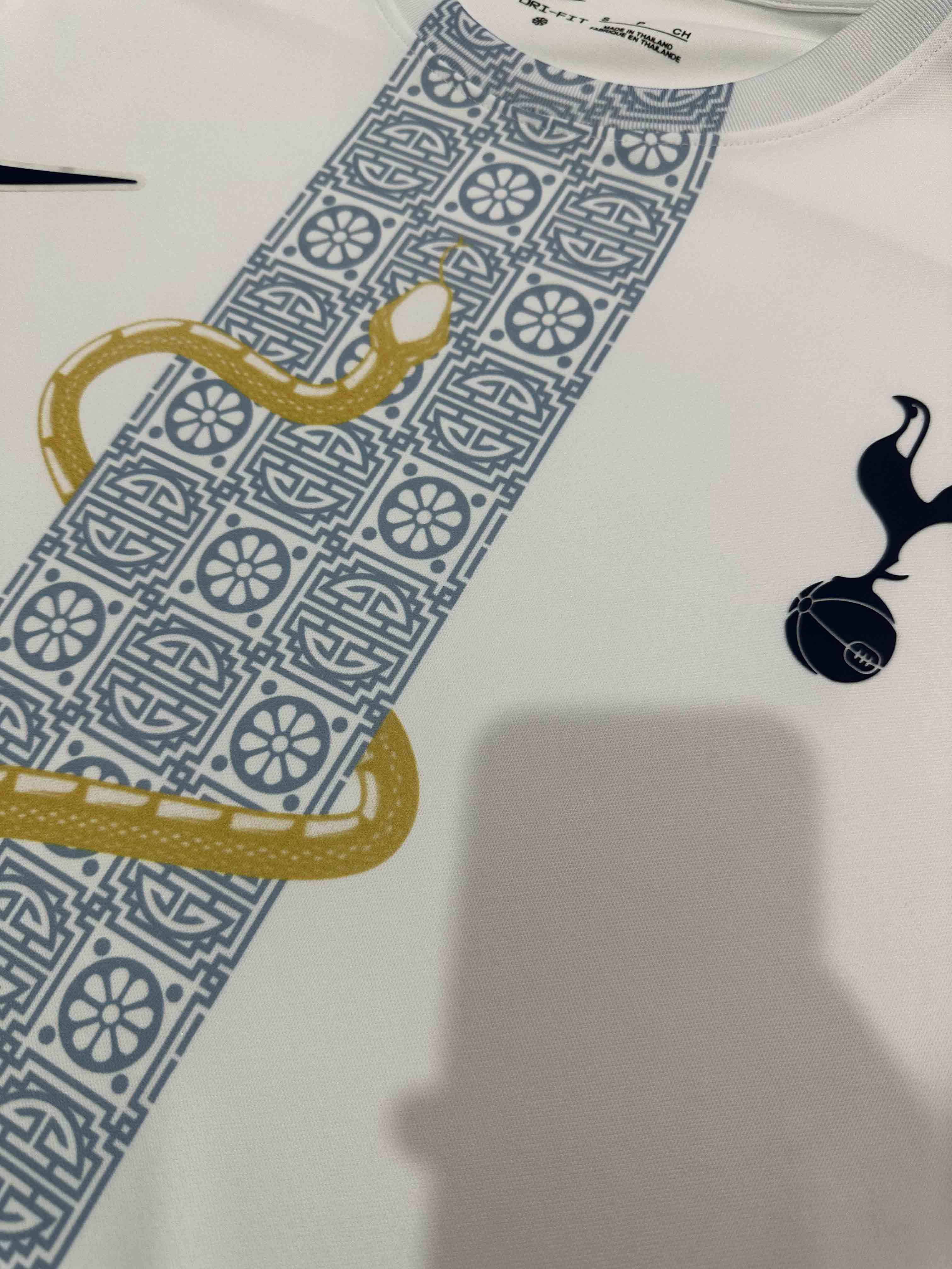 25-26 Tottenham Hotspur Snake Year Edition