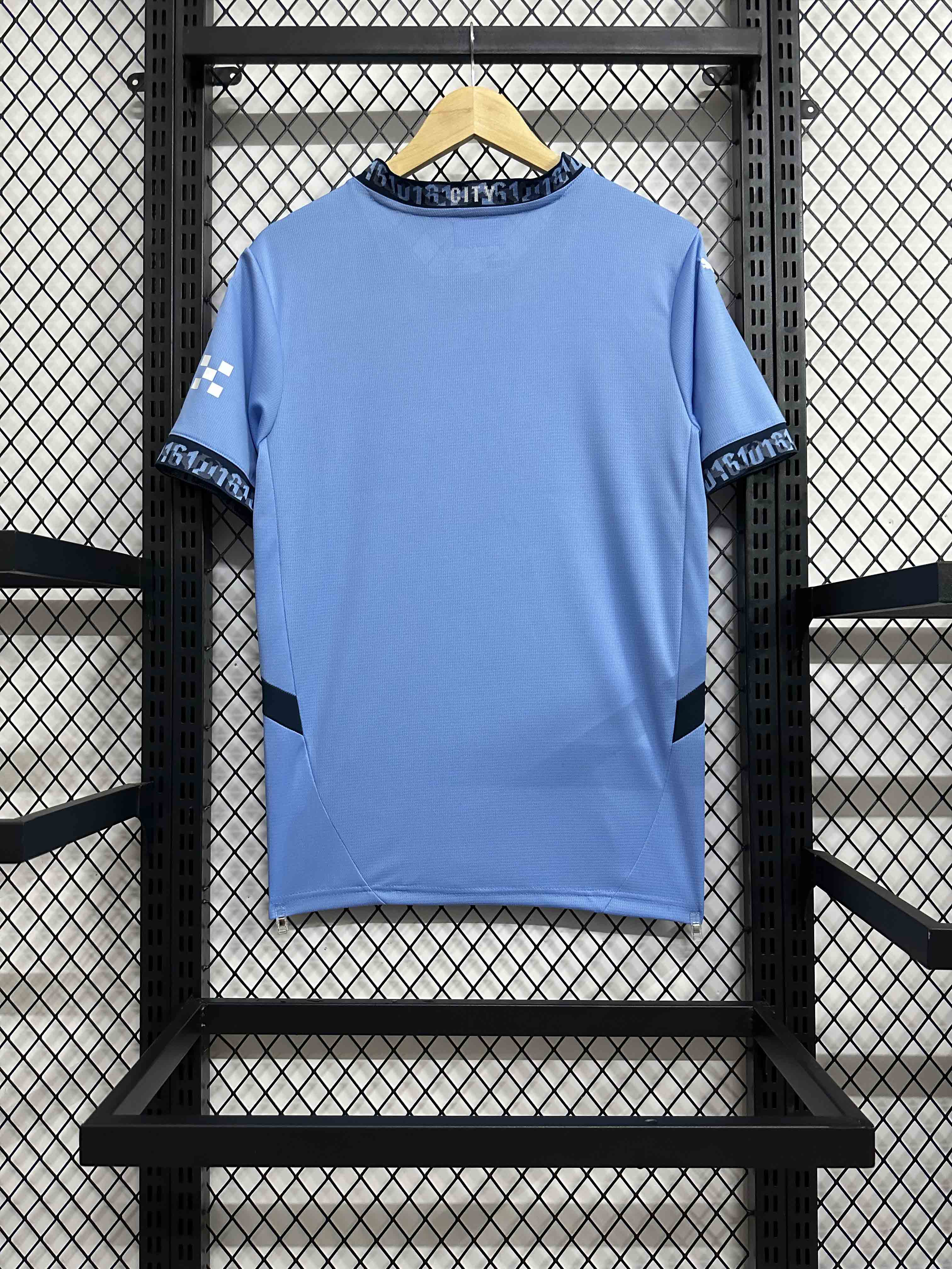 24-25 Manchester City home game