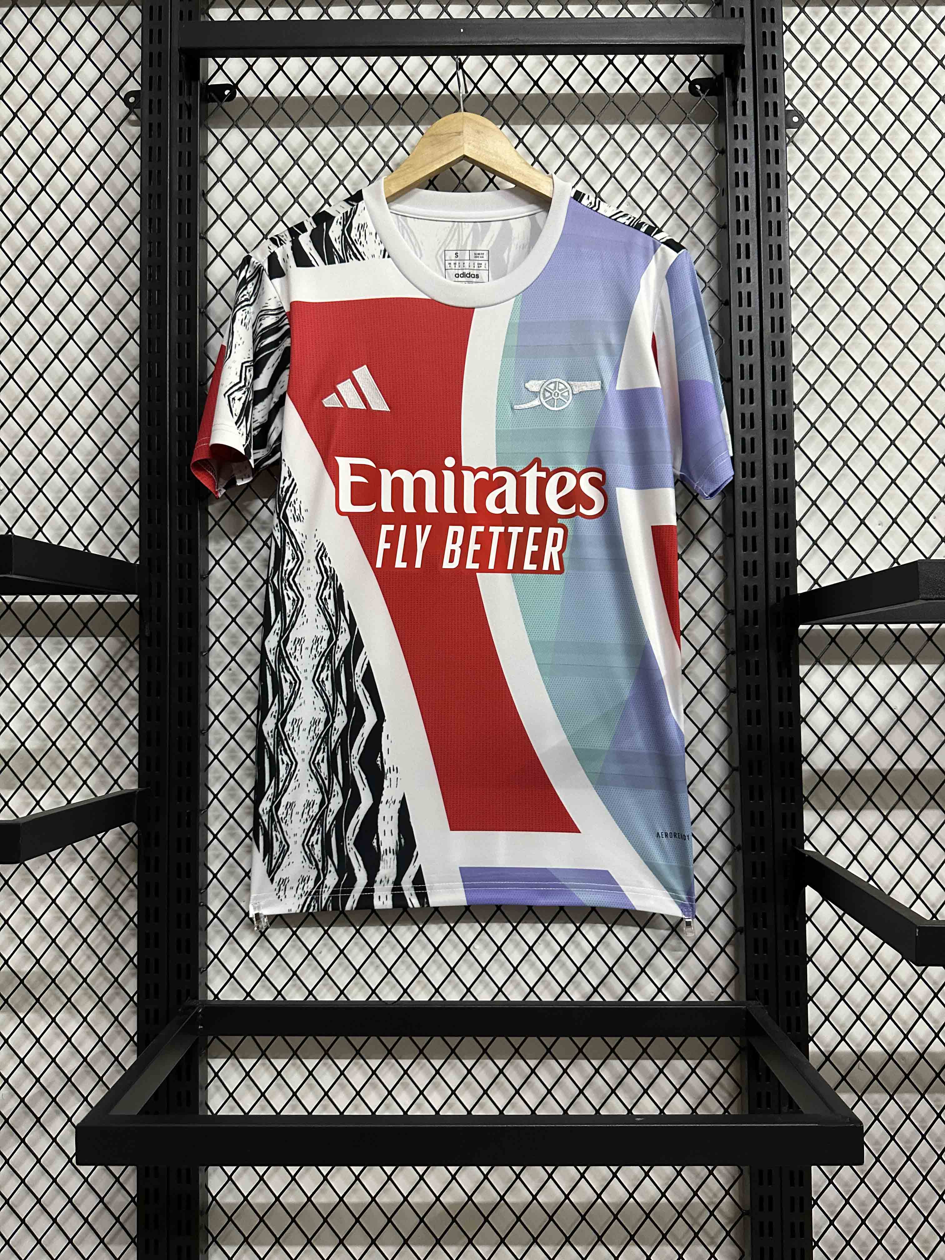 24-25 Arsenal doodle version