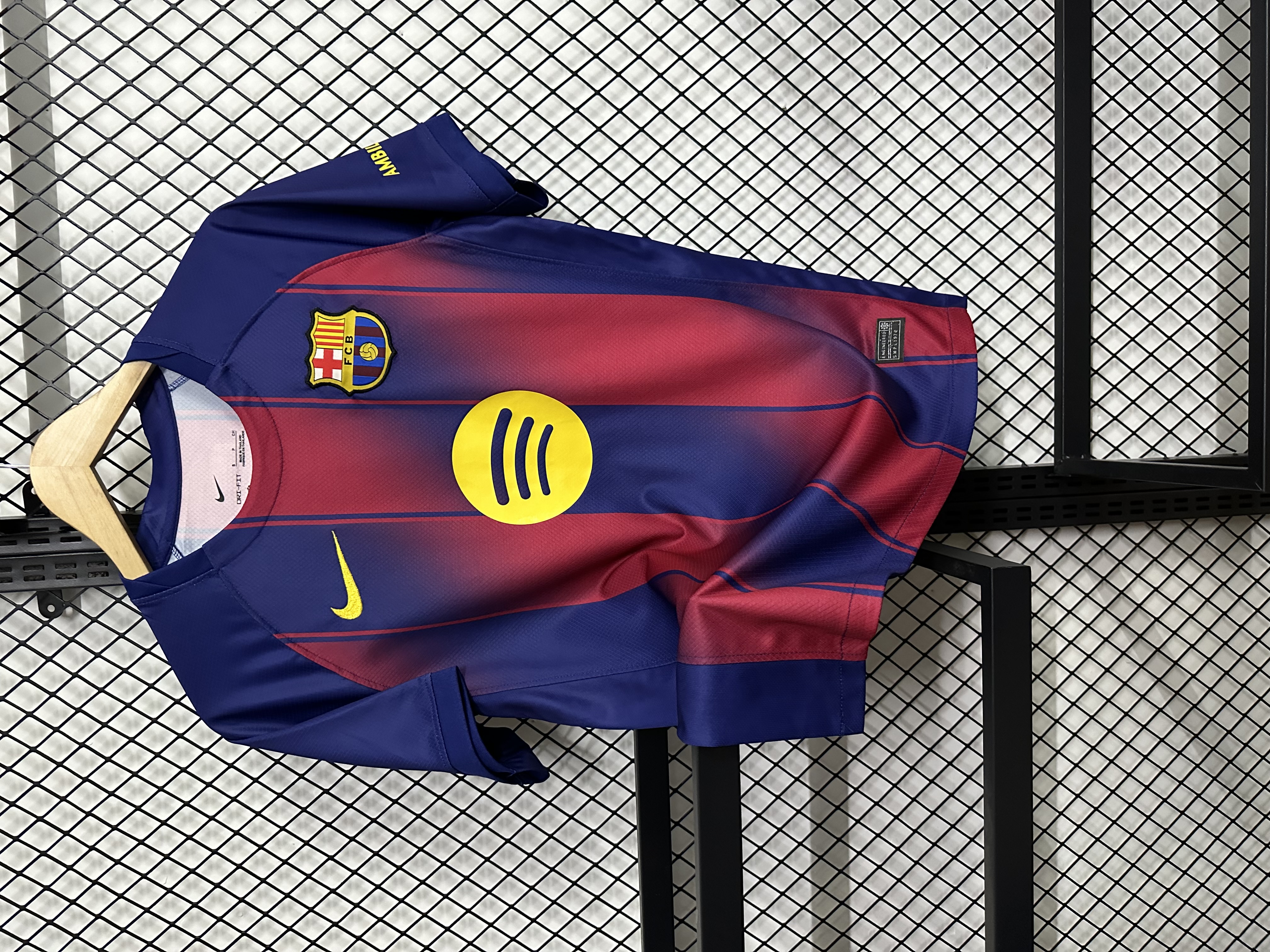 25-26 Barcelona's home ground