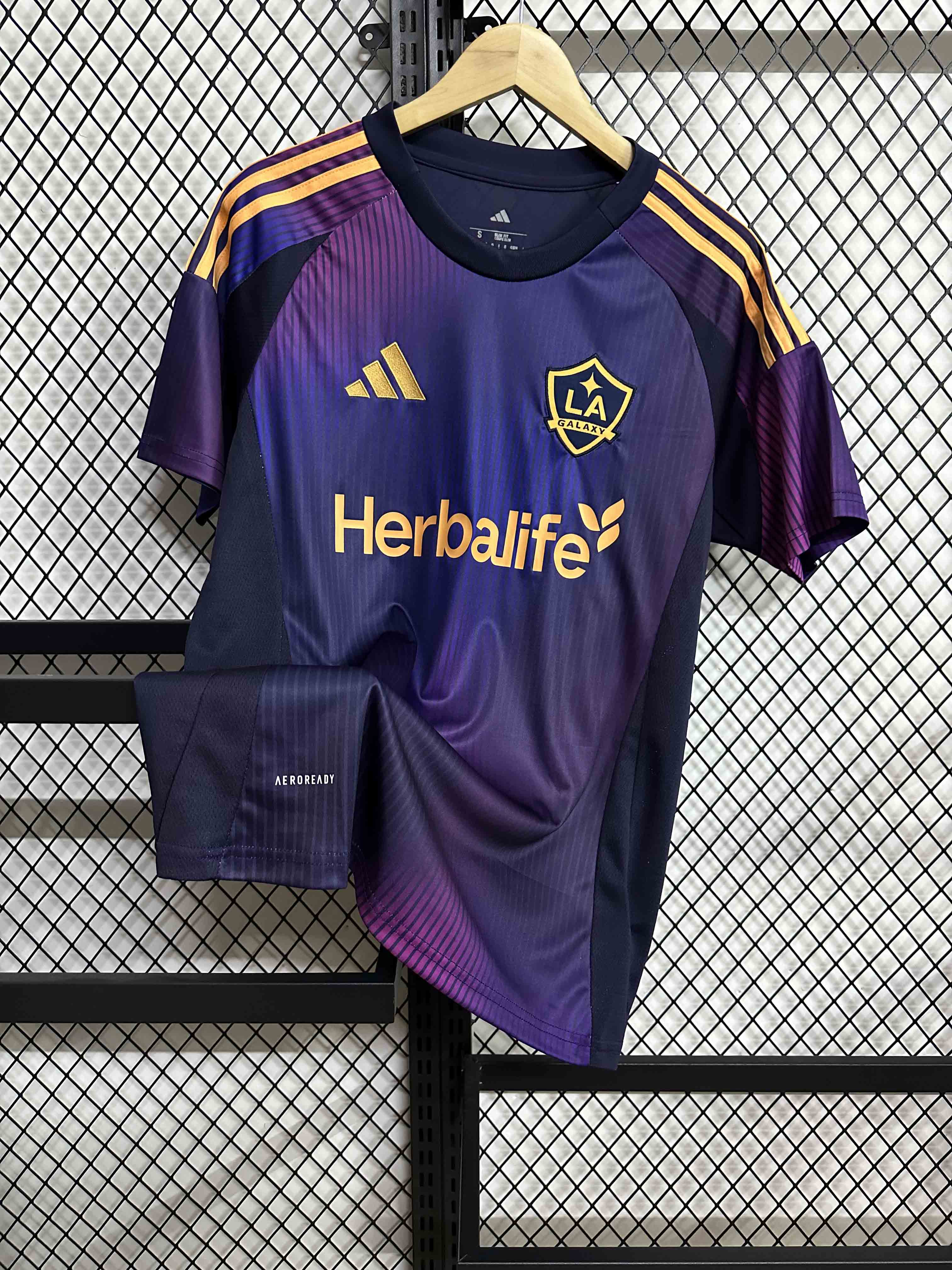 25-26 Galaxy away Game