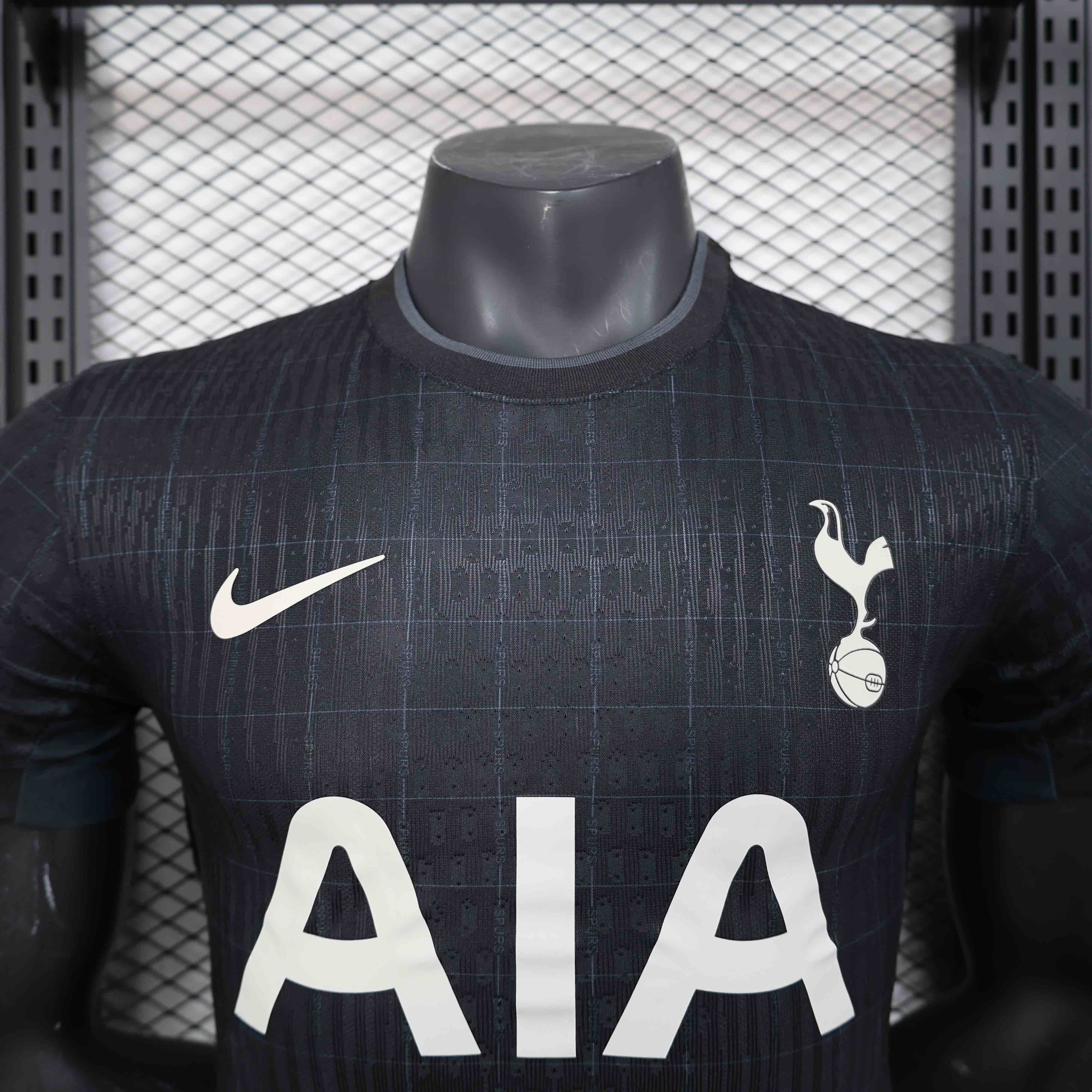 25-26 season Tottenham Hotspur jersey special edition black jersey