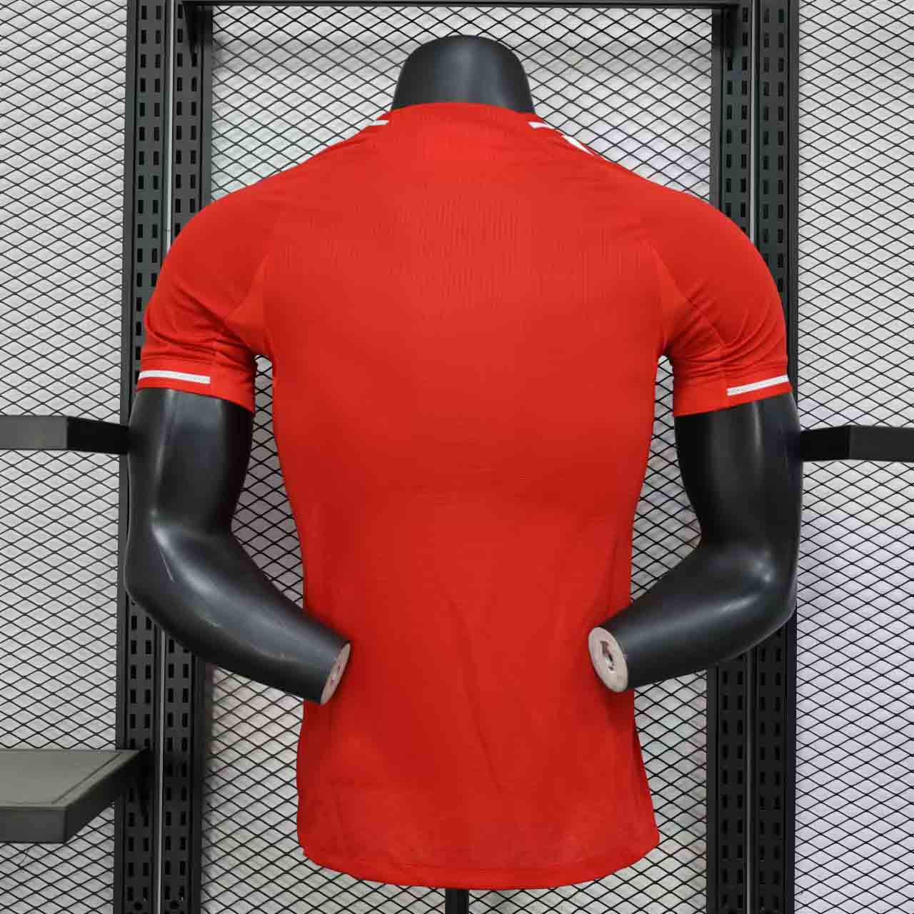 25-26 season Liverpool player version jersey