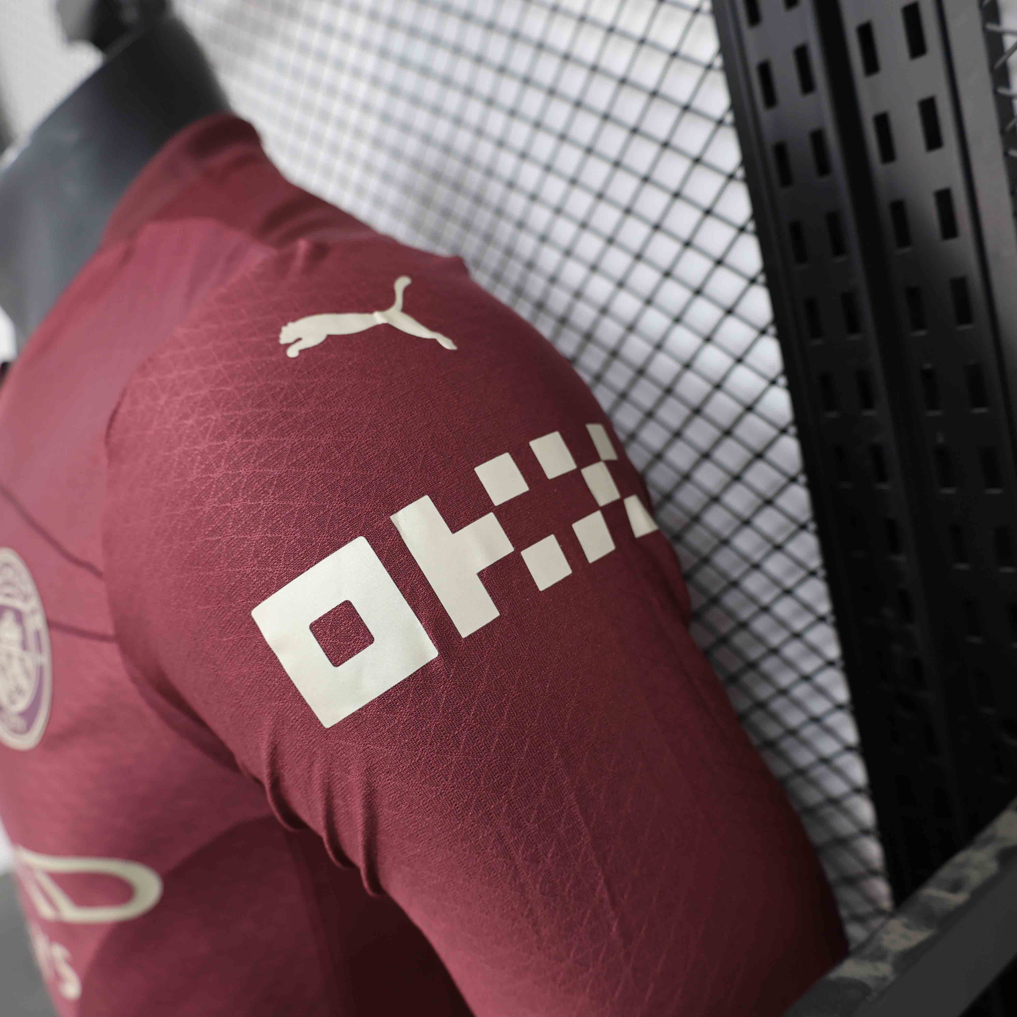 25-26 season Manchester City player version red long-sleeved jersey